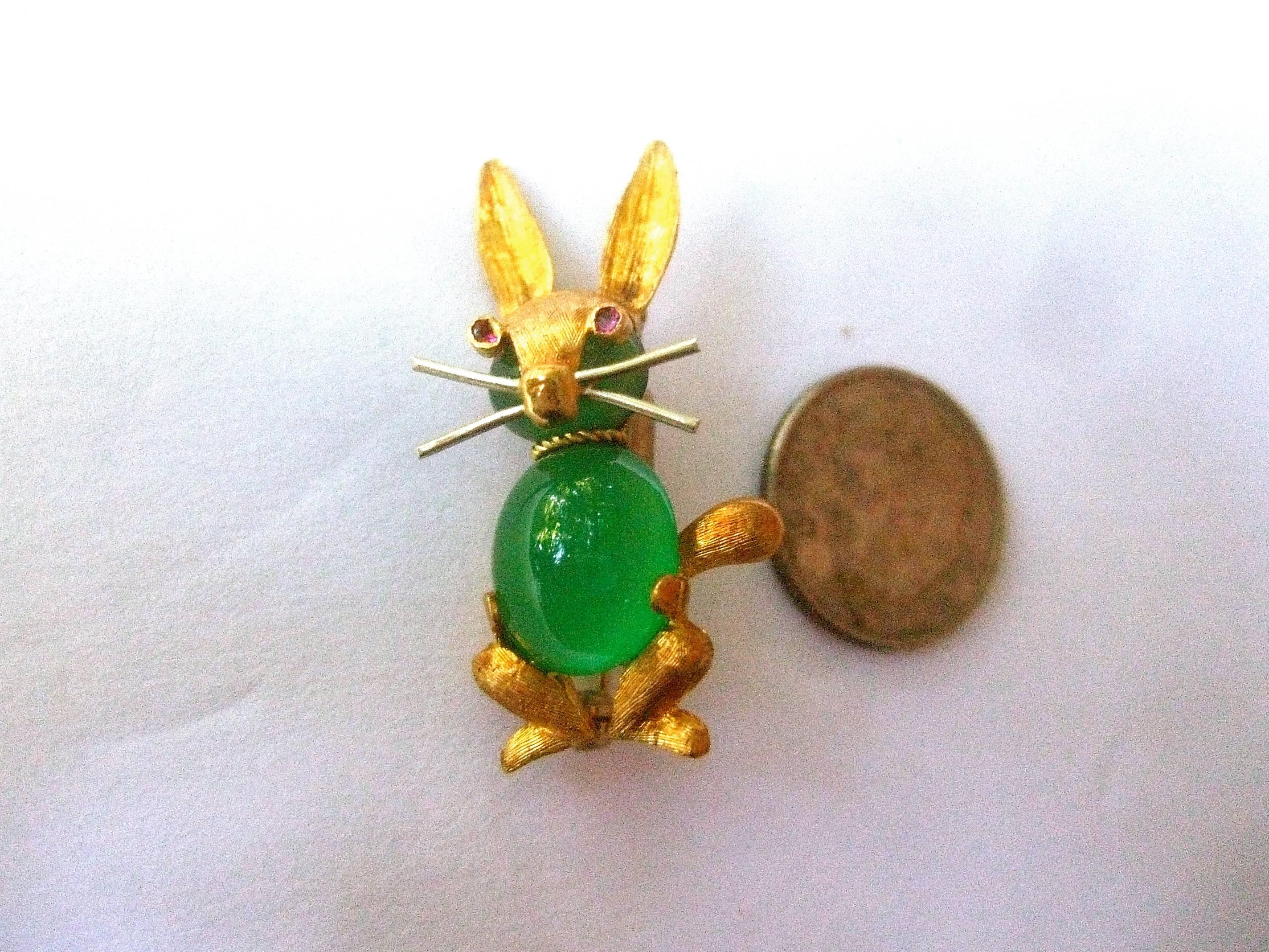 Charming 18k Gold Semi Precious Diminutive Italian Rabbit Scatter Pin c 1960 4