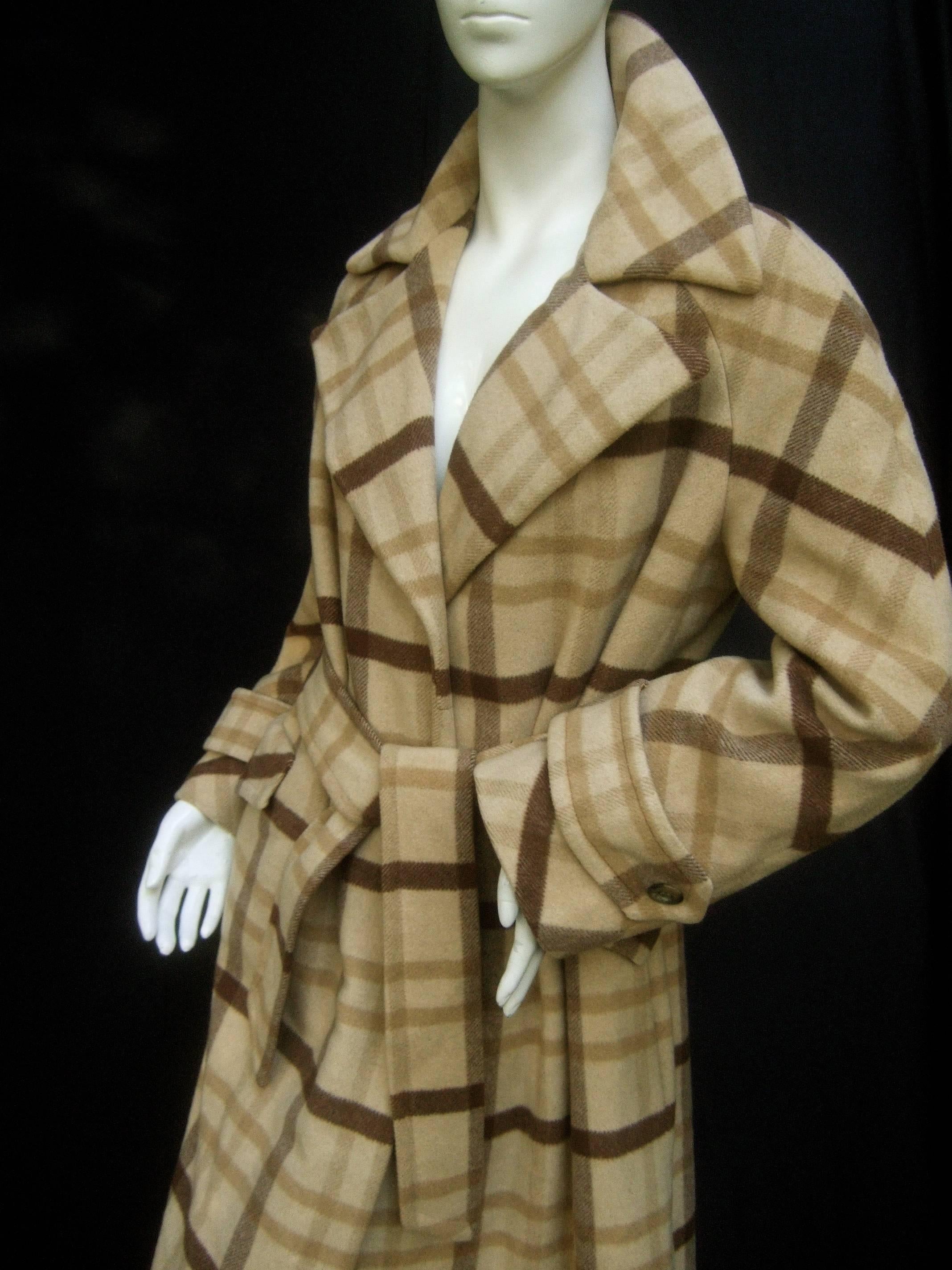 Neiman Marcus Luxurious Cashmere Plaid Belted Trench Coat c 1970 In Good Condition In University City, MO
