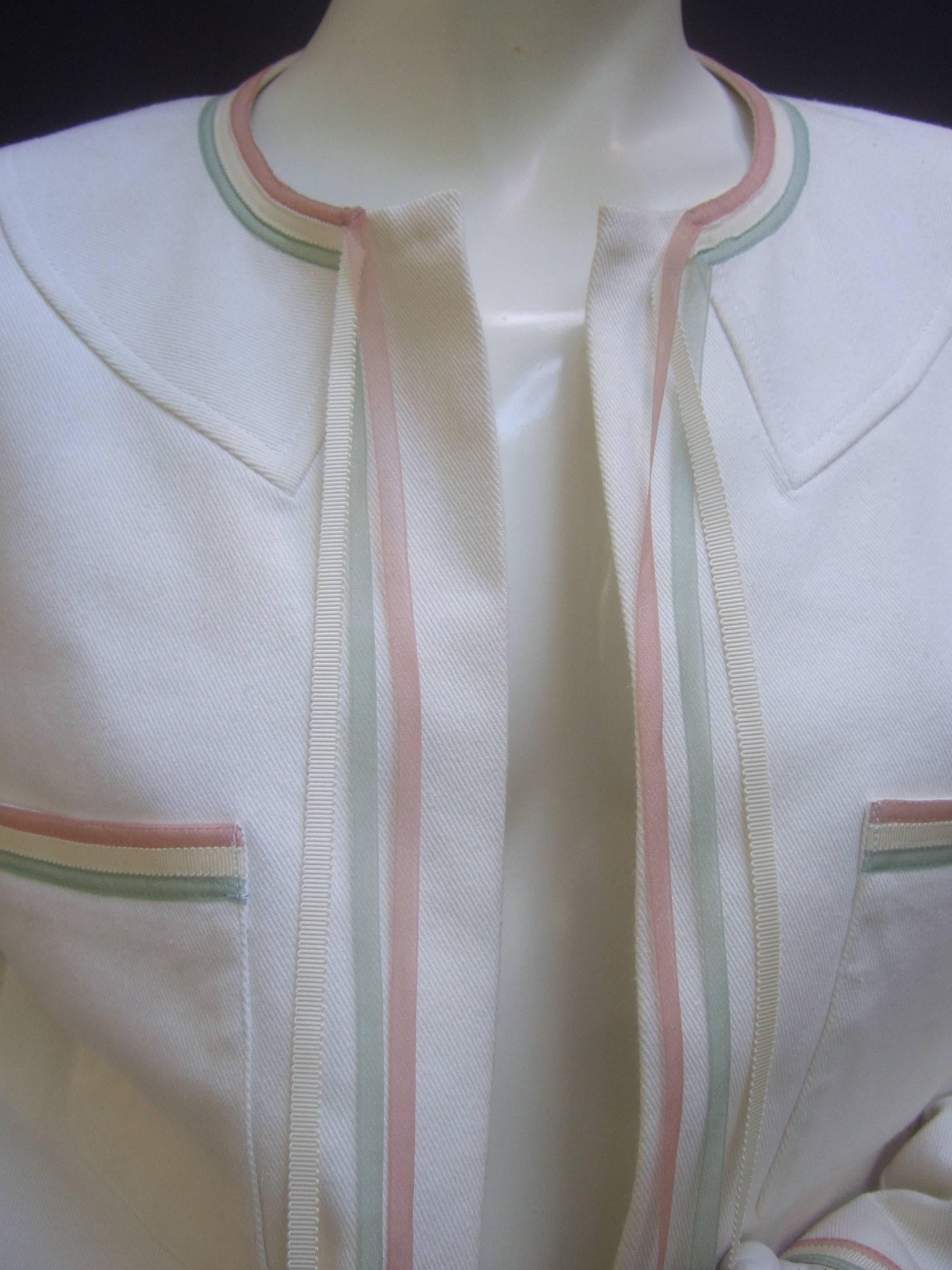 Chanel Crisp White Cotton Ribbon Trim Jacket Size 40 In Good Condition In University City, MO
