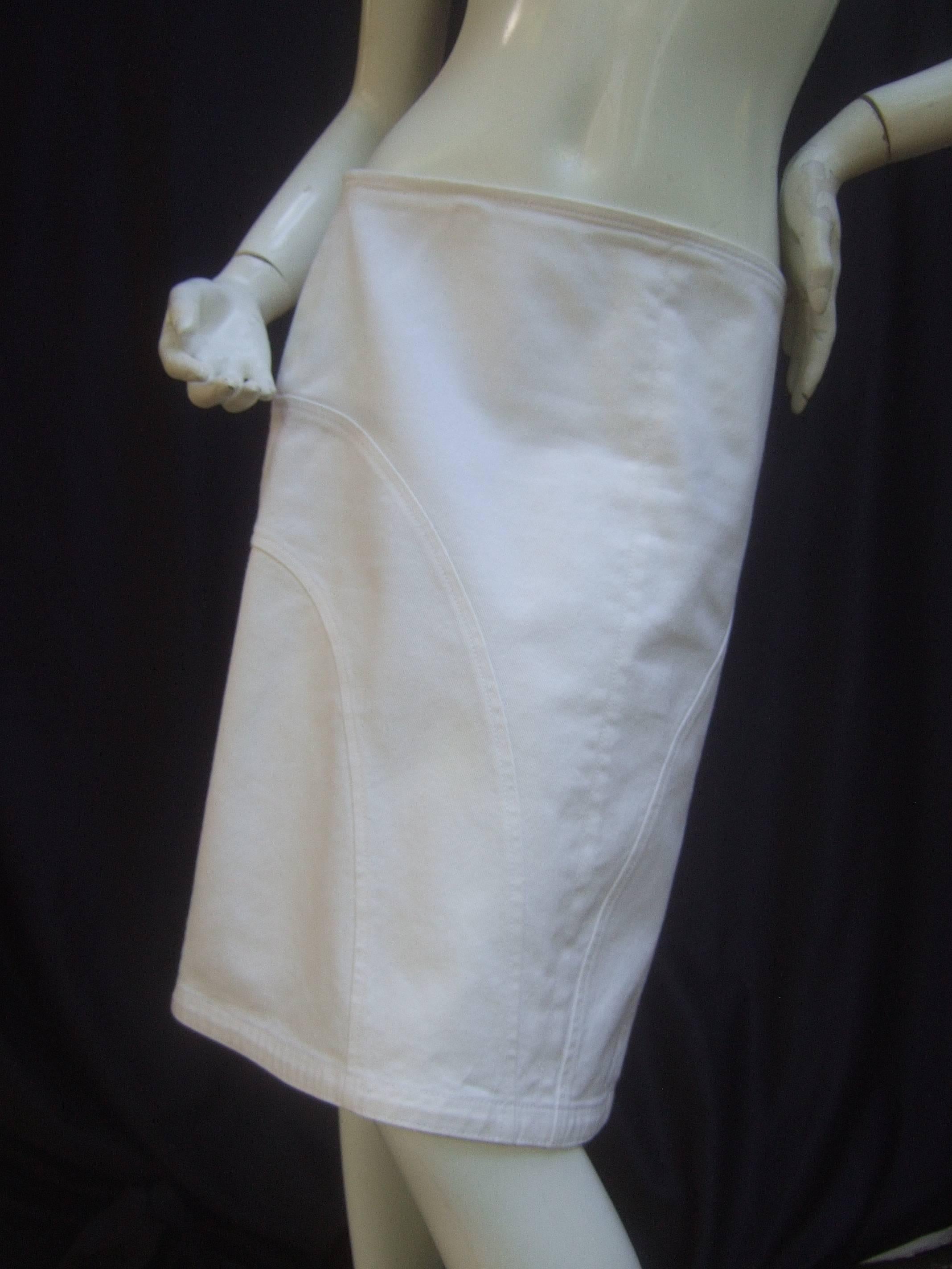 Chanel Italian Crisp White Cotton Skirt Size 42  1