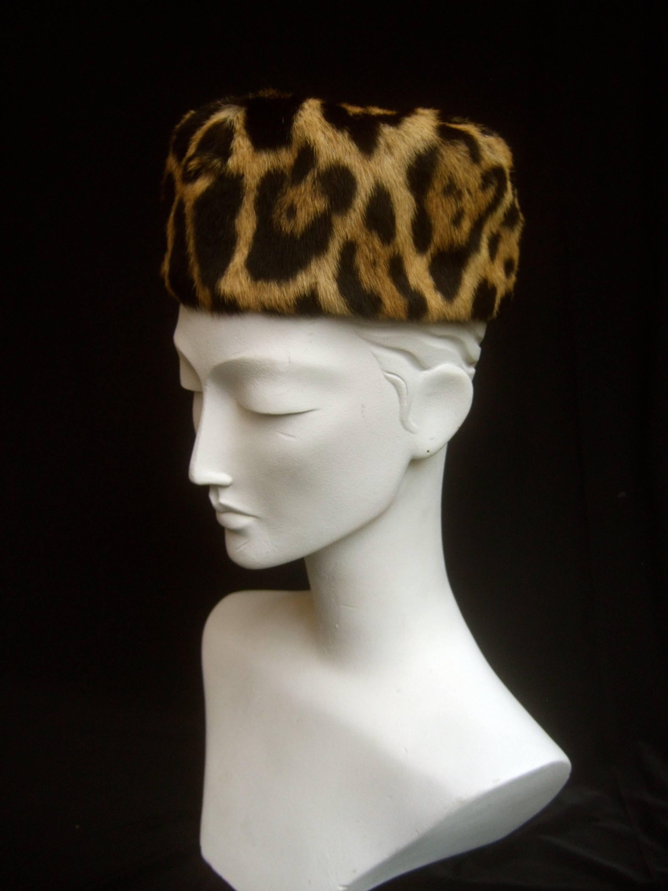 Saks Fifth Avenue Chic Stamped Animal Print Fur Pill Box Hat c 1960  In Good Condition In University City, MO