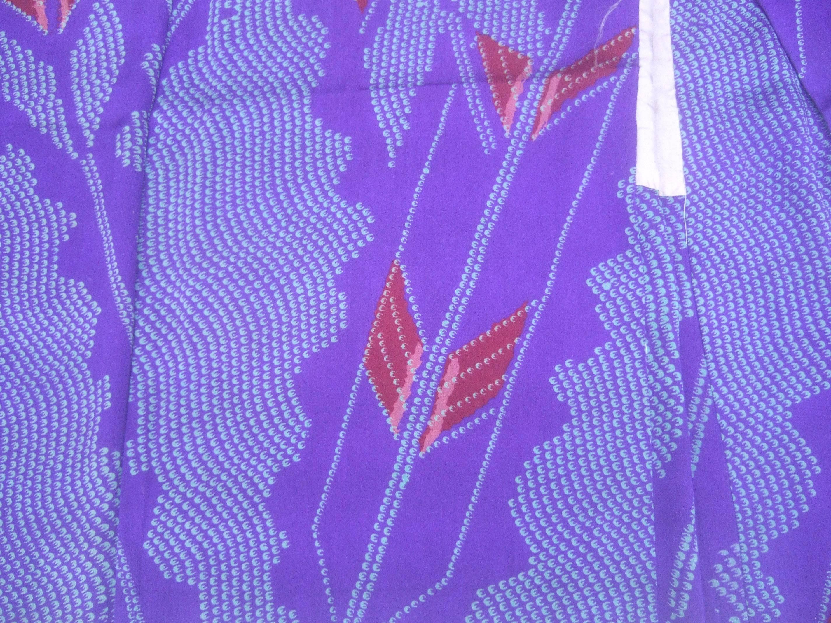 Japanese Exotic Silk Print Kimono Jacket, circa 1970 3