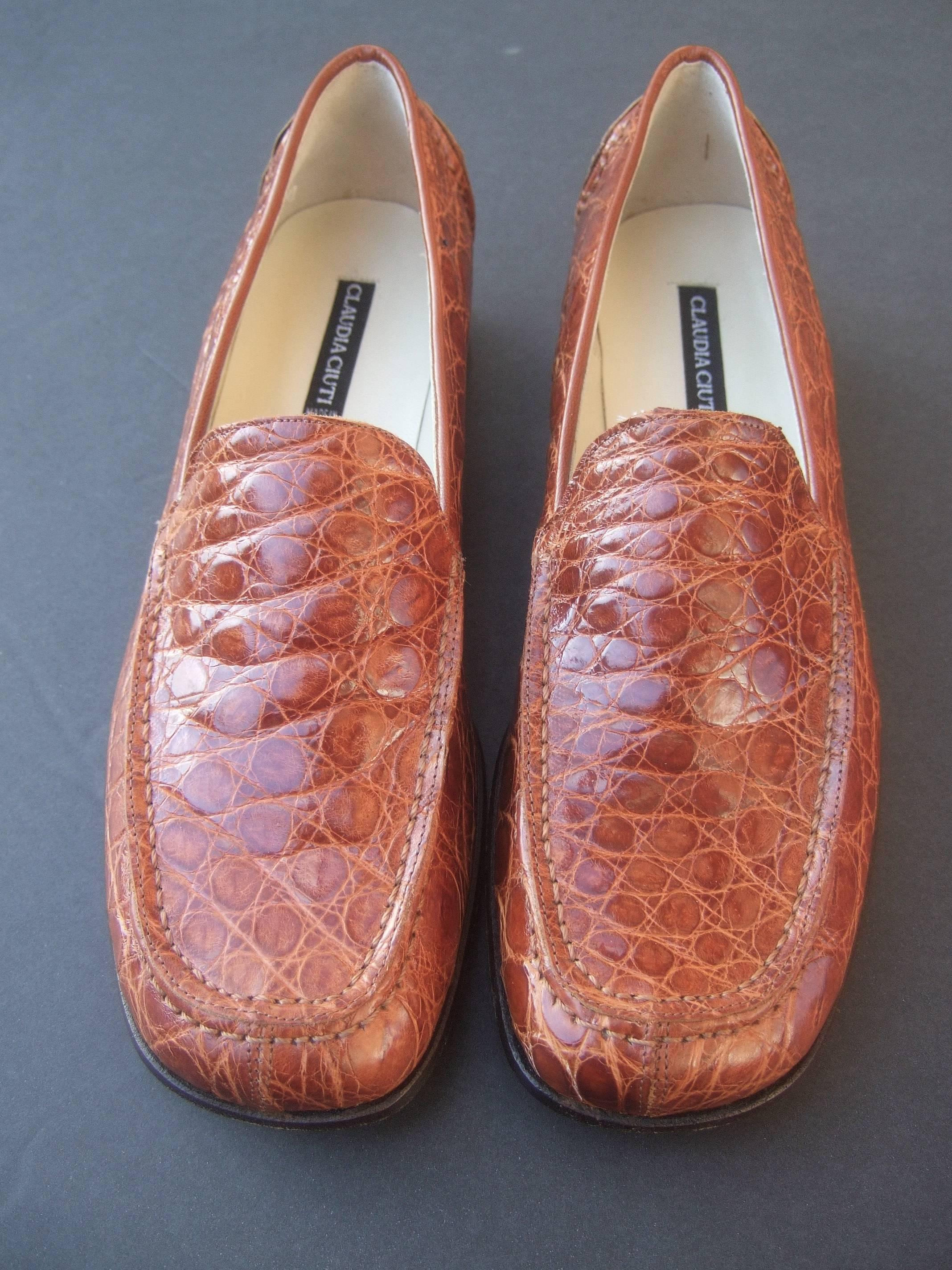 Pink Italian Embossed Brown Leather Women's New Loafers by Claudia Ciuti Size 6.5 M For Sale