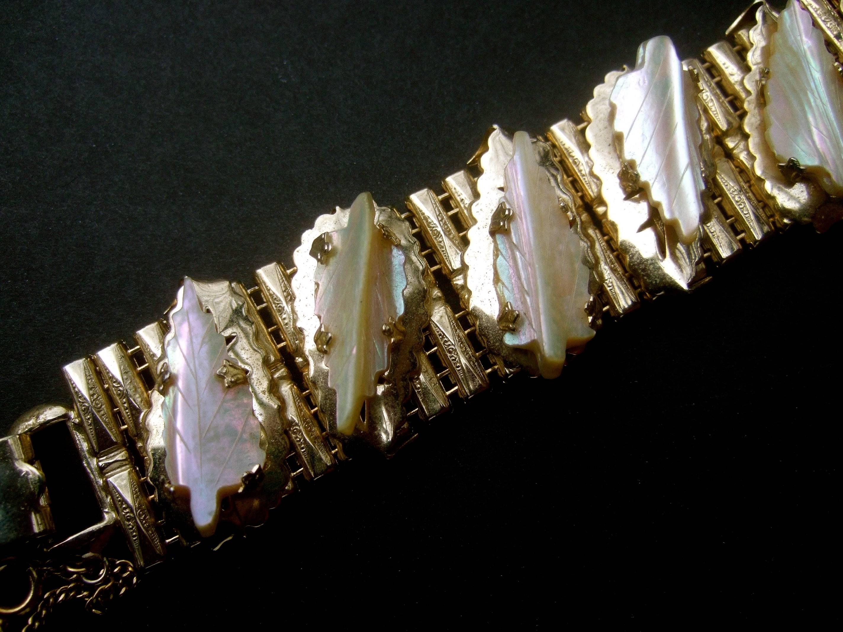 Kafin New York Carved Mother of Pearl Gilt Metal Link Bracelet circa 1960s For Sale 1