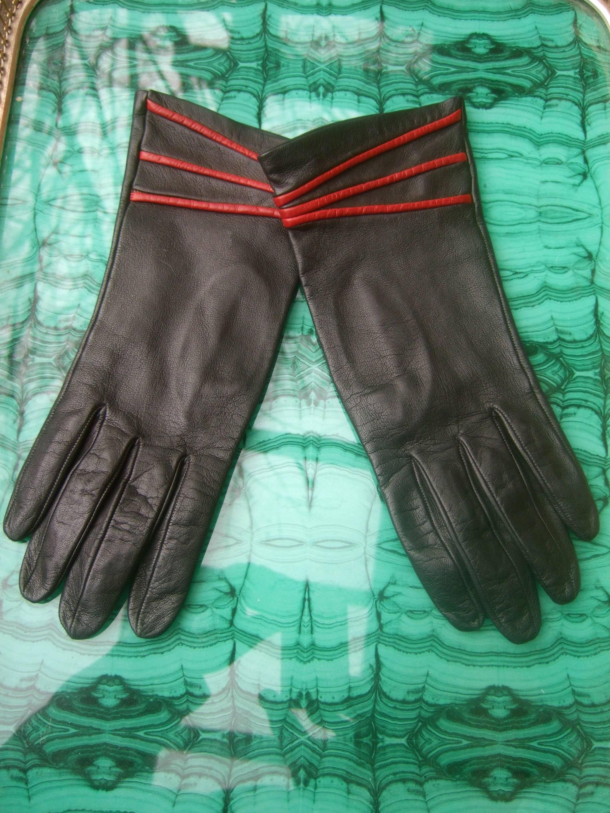 Gray Yves Saint Laurent Italian Ebony Leather Driving Gloves c 1980s 