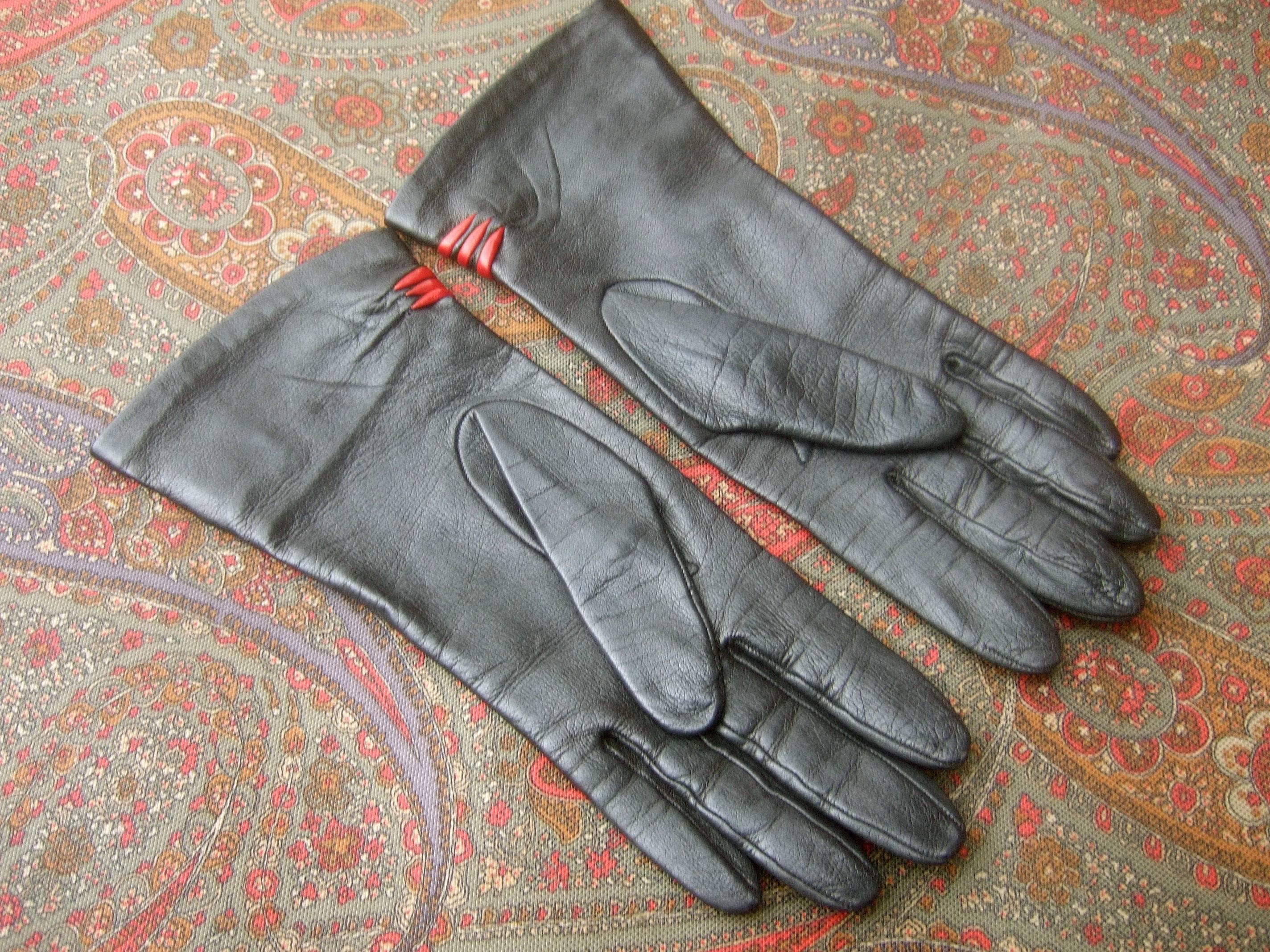 Yves Saint Laurent Italian Ebony Leather Driving Gloves c 1980s  1