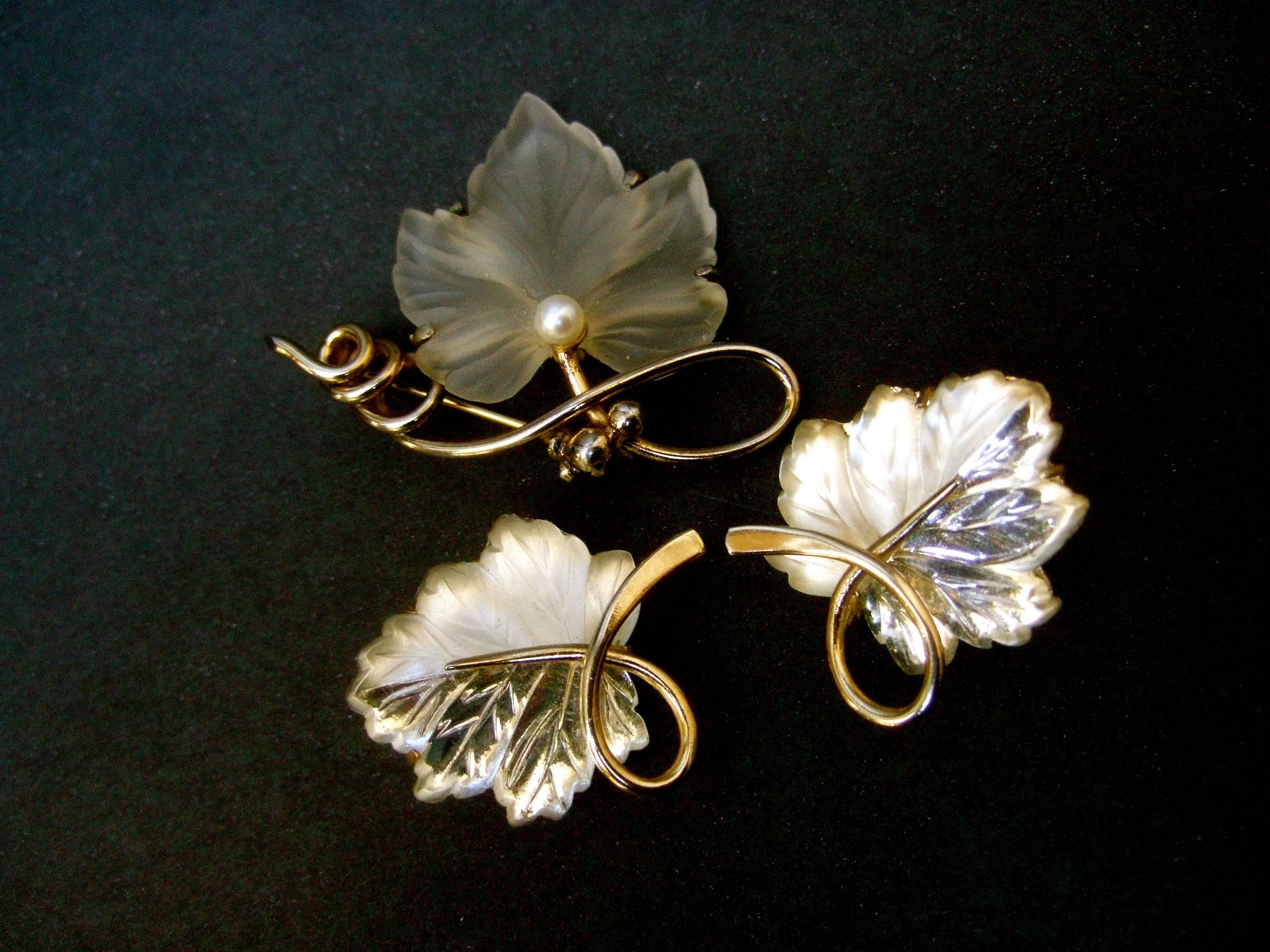 Napier Sterling Frosted Glass Leaf Brooch & Earrings circa 1960 10