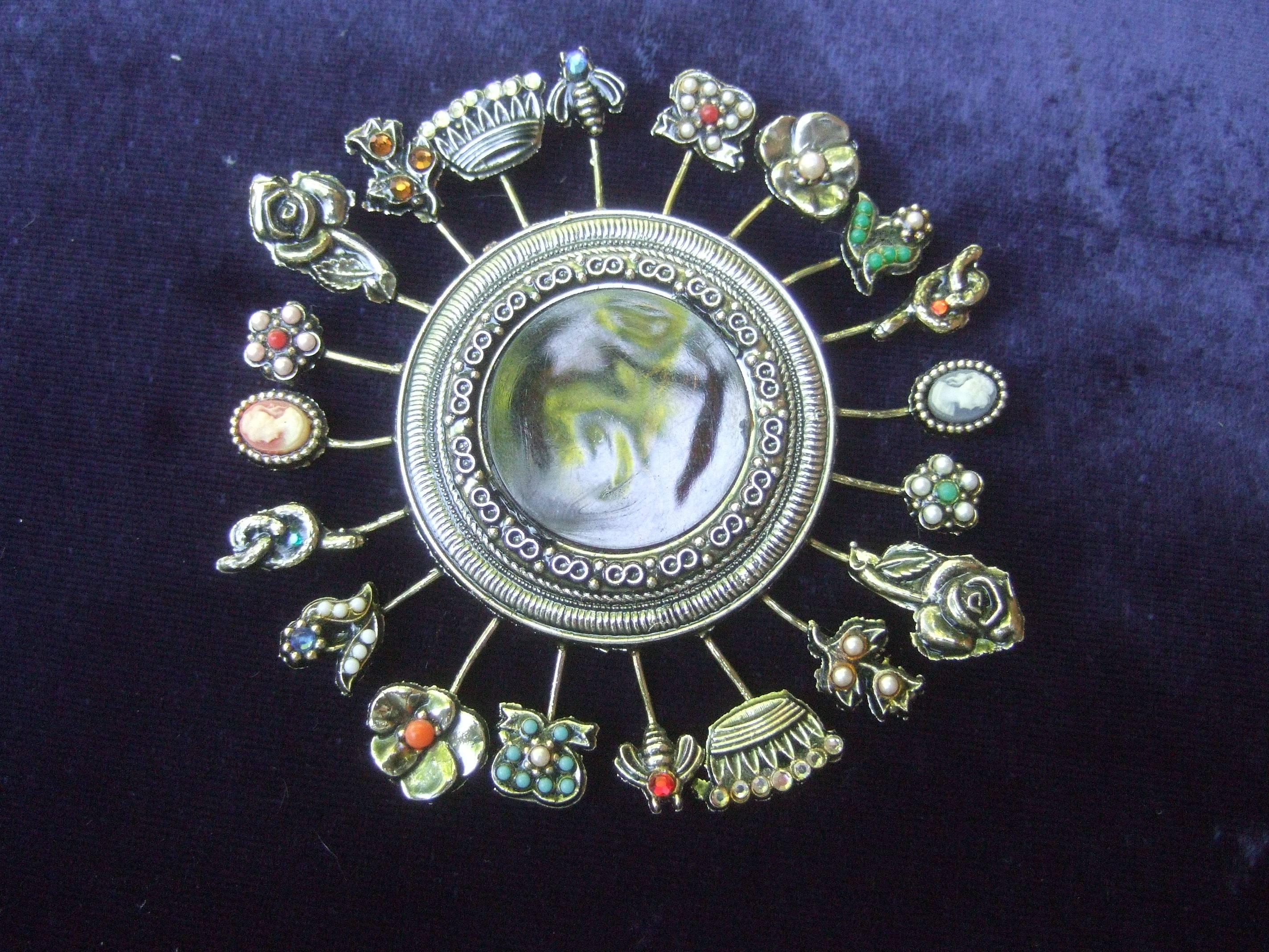 Massive Circular Medallion Lucite Intaglio Brooch circa 1970s 1