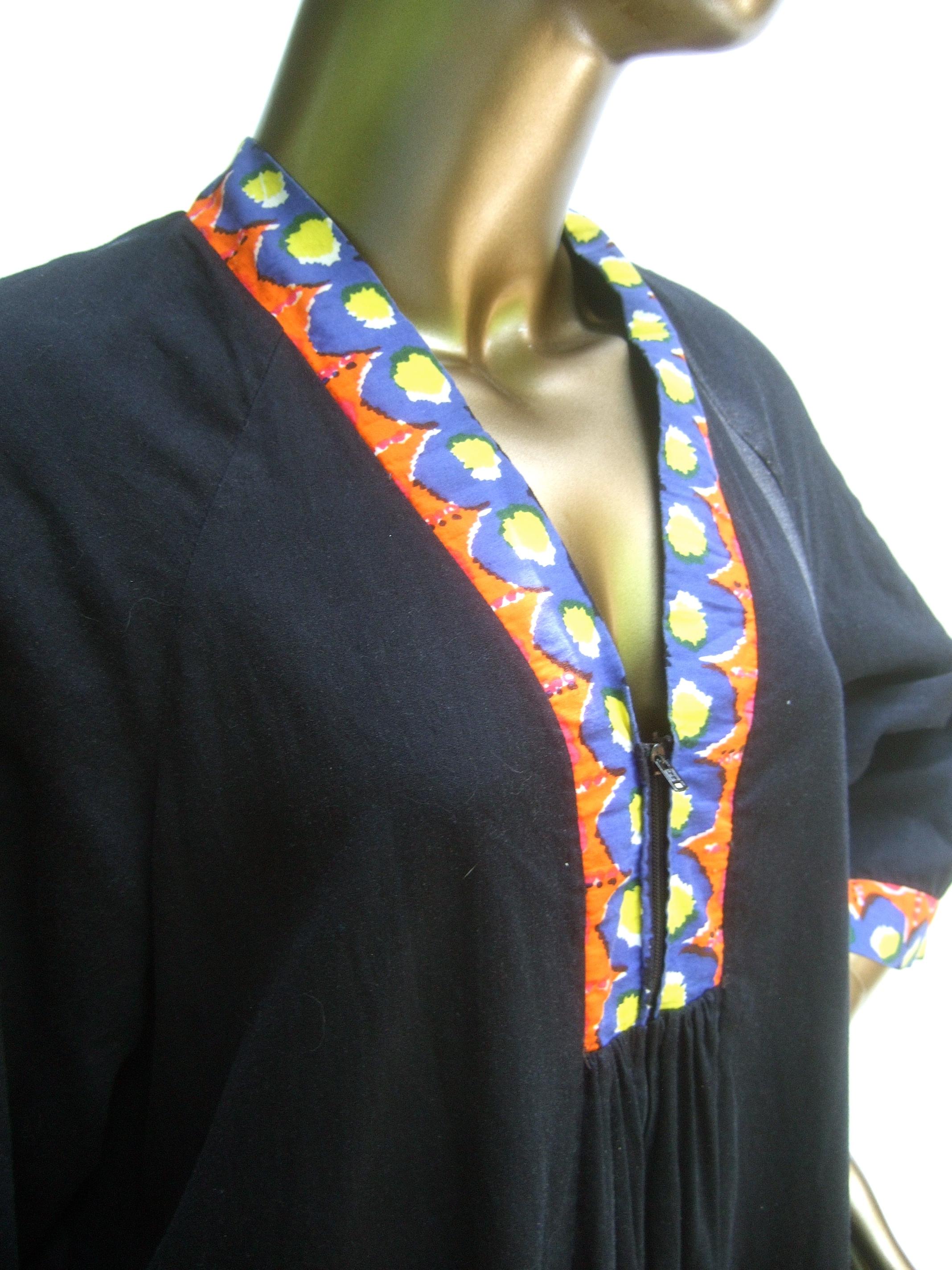 Neiman Marcus Mod Cotton Butterfly Graphic Print Caftan circa 1970s In Good Condition In University City, MO