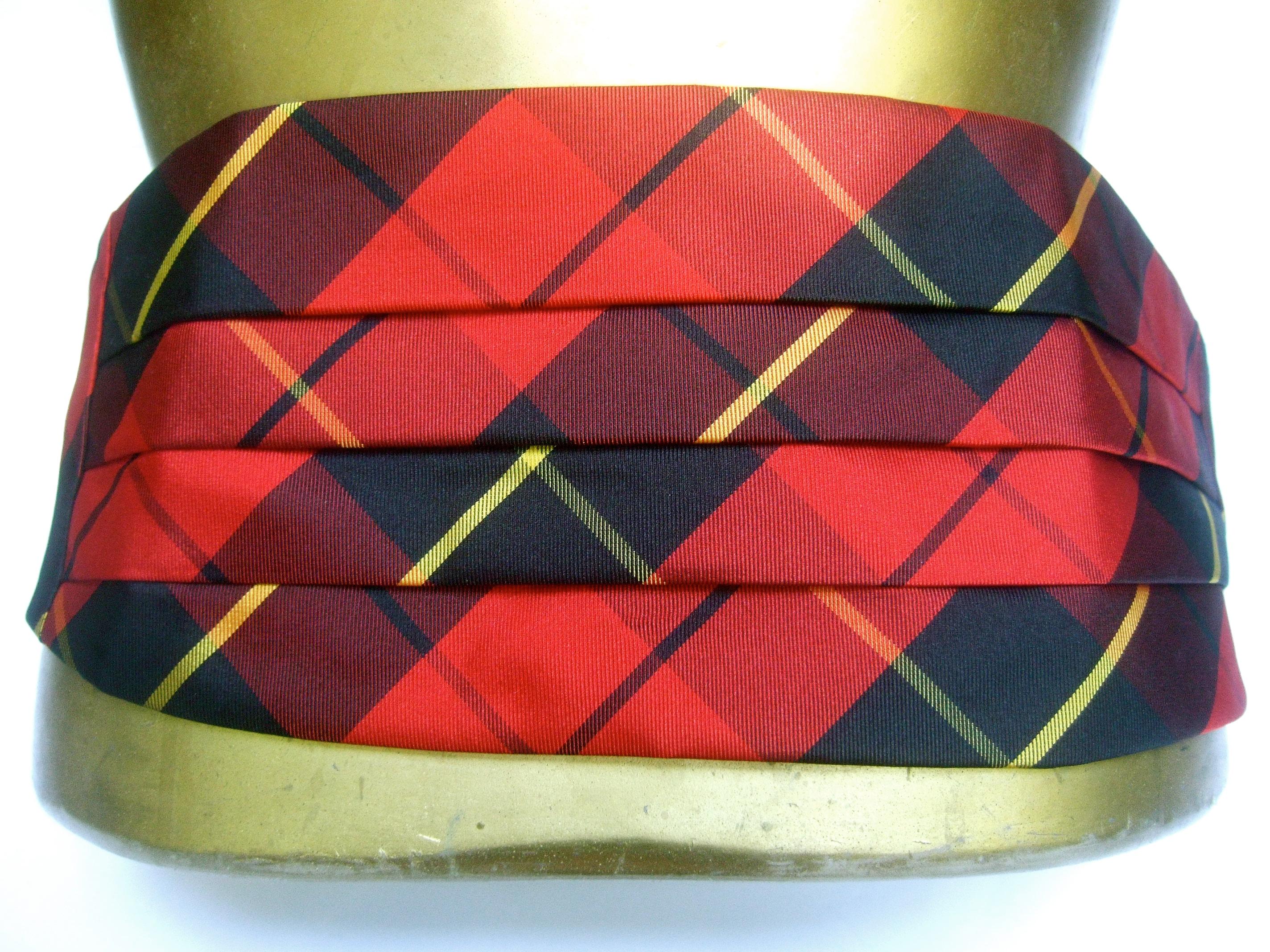 Brown Burberry's Men's Red & Black Tartan Plaid Silk Cummerbund Bow Tie Set c 1980s 