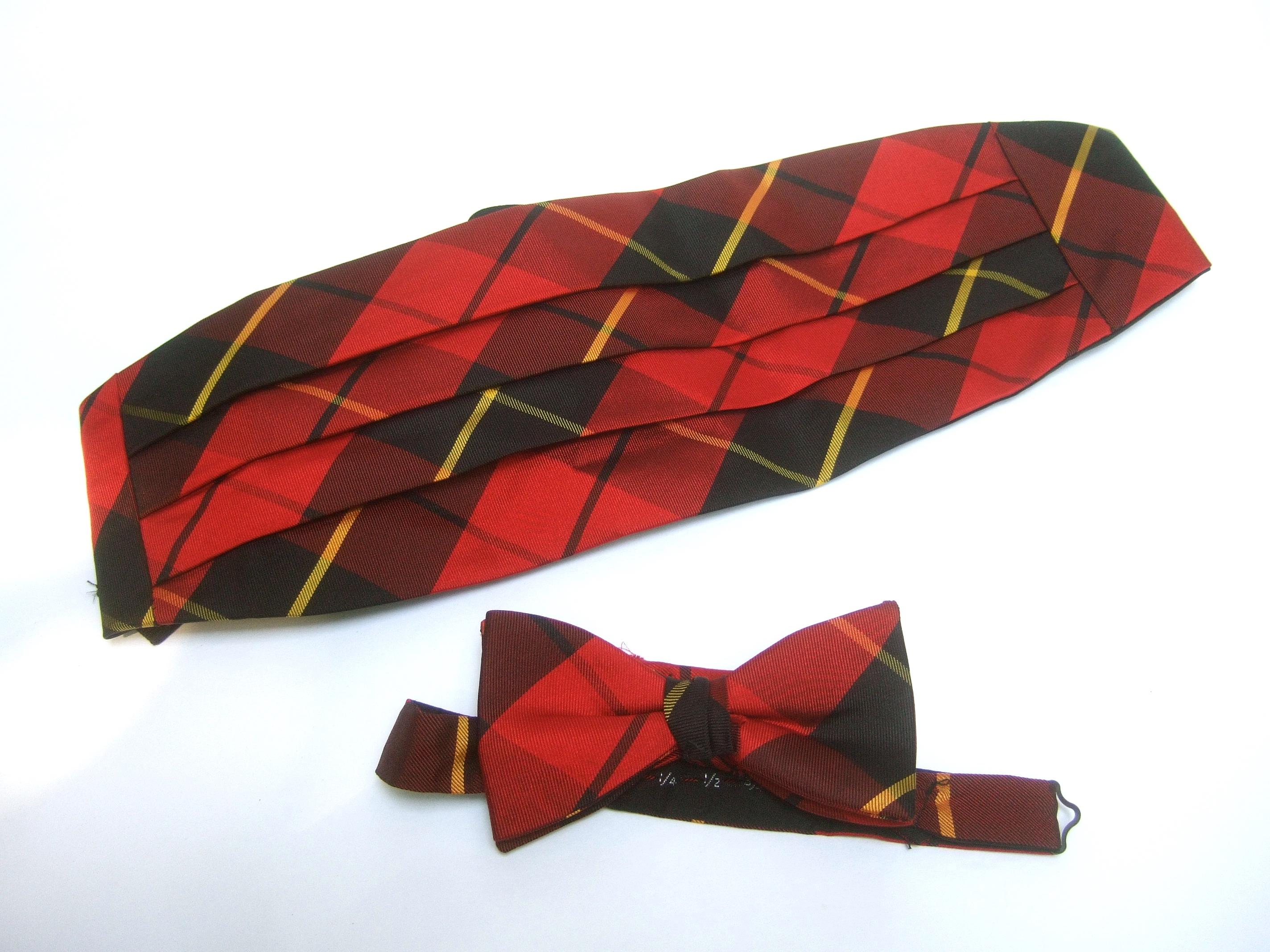 Burberry's Men's Red & Black Tartan Plaid Silk Cummerbund Bow Tie Set c 1980s  2