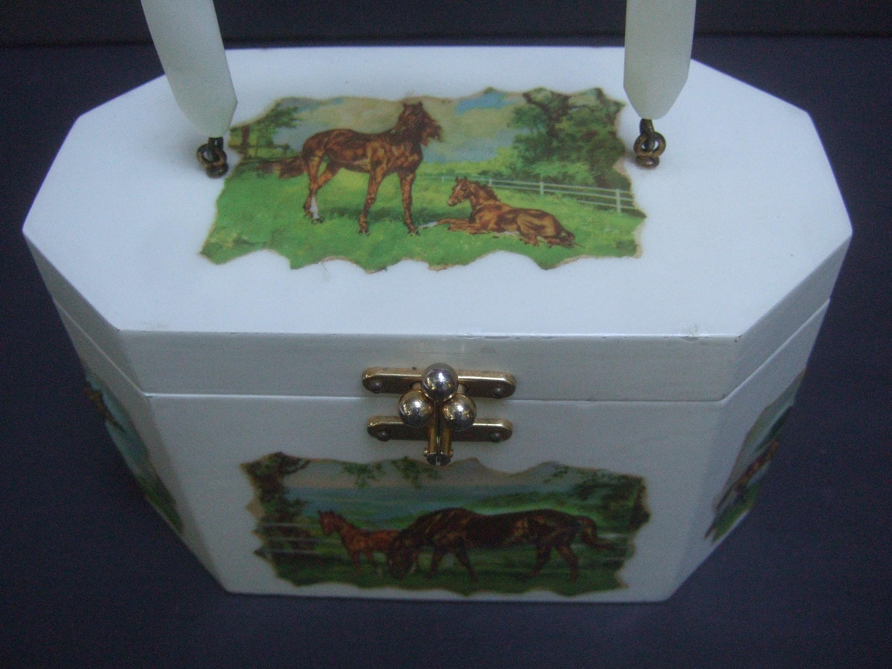 Annie Laurie Palm Beach Equine Decoupage Box Purse, 1970s In Good Condition In University City, MO