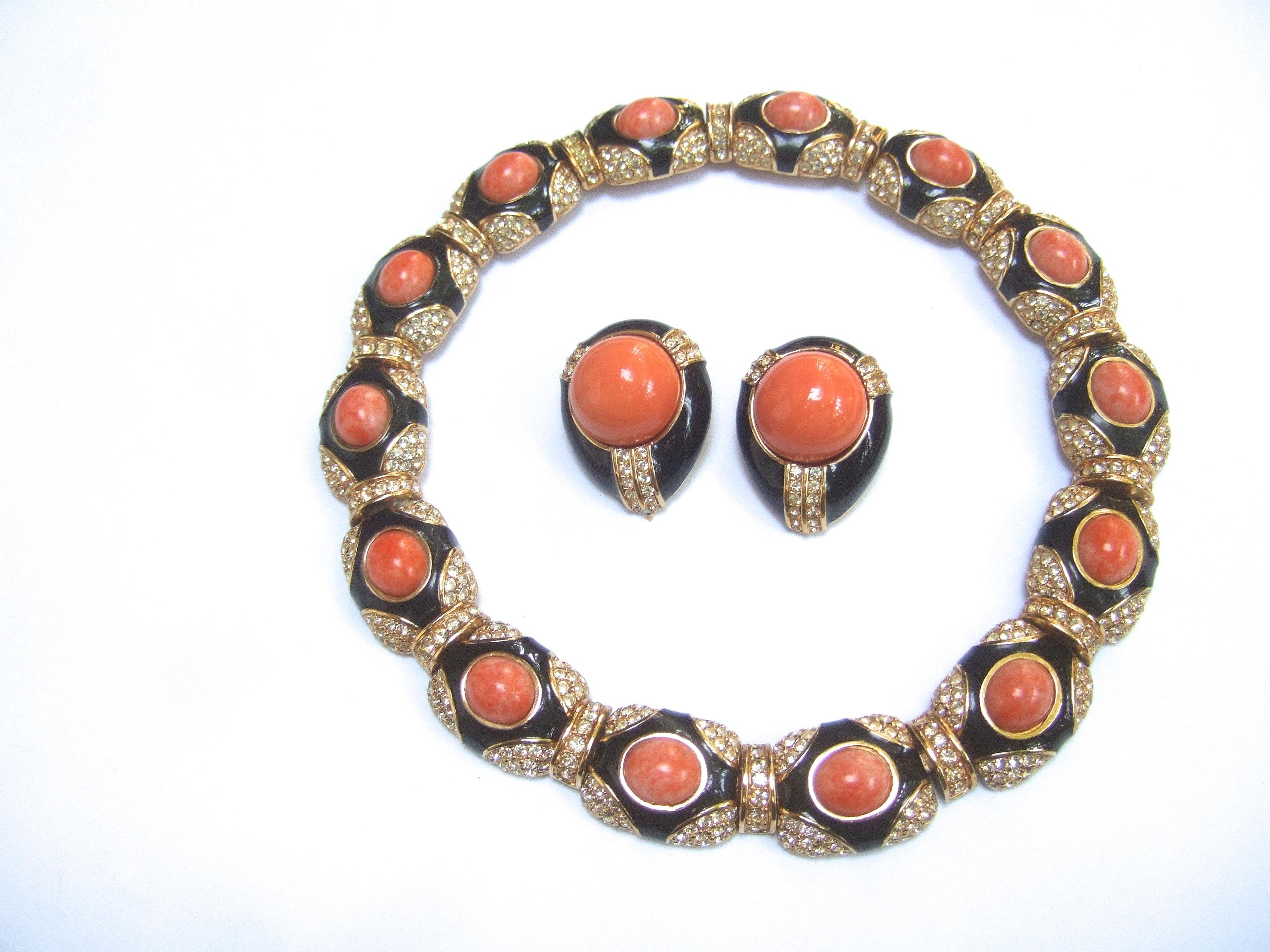 Ciner Coral Resin Jeweled Choker & Earring Ensemble circa 1980 For Sale 2