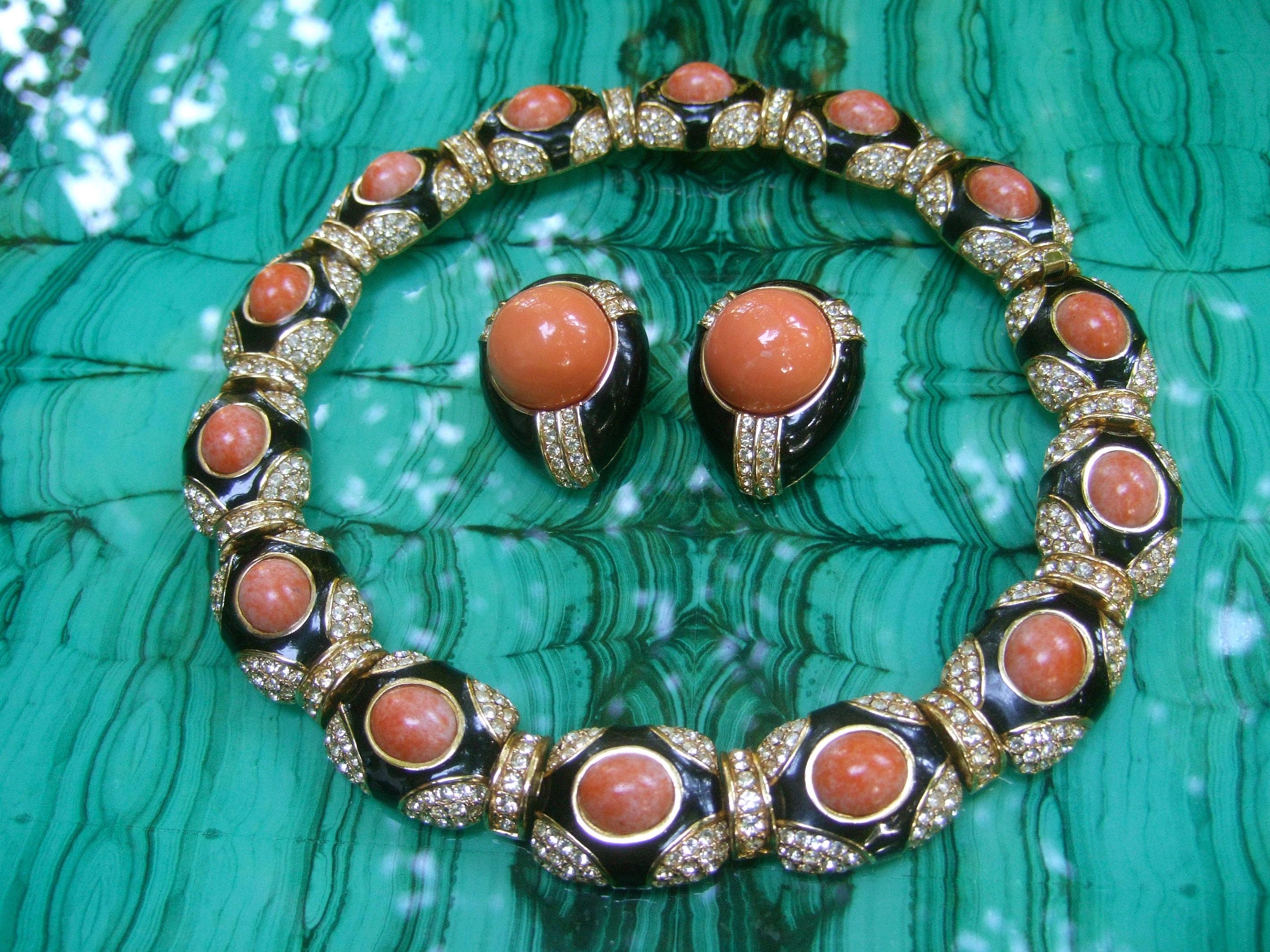 Ciner Coral Resin Jeweled Choker & Earring Ensemble circa 1980 For Sale 1