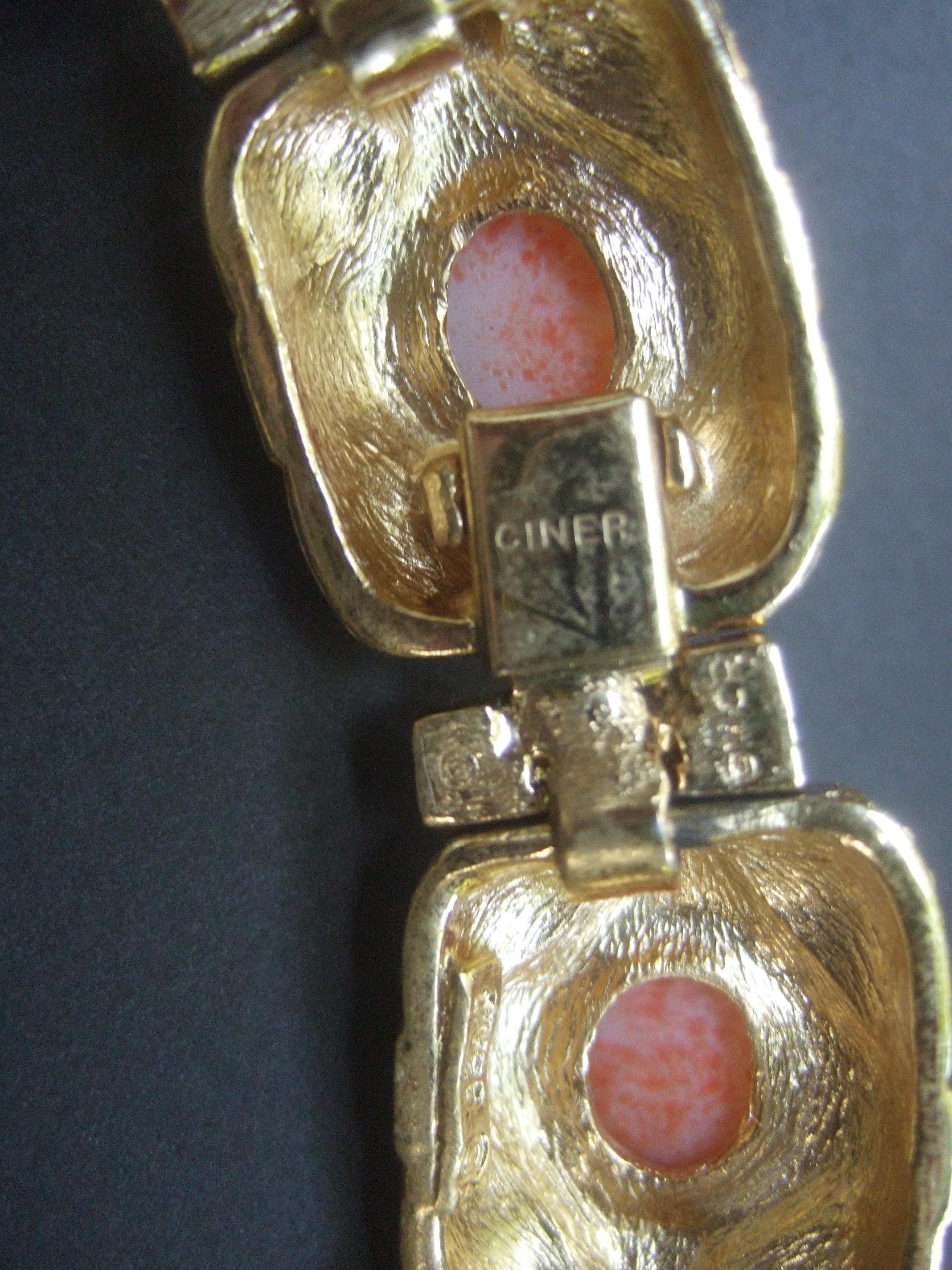 Ciner Coral Resin Jeweled Choker & Earring Ensemble circa 1980 For Sale 14