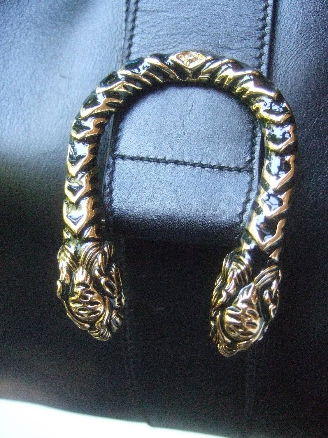 Gucci Italy Rare Ebony Leather Tiger Clasp Handbag For Sale at 1stdibs