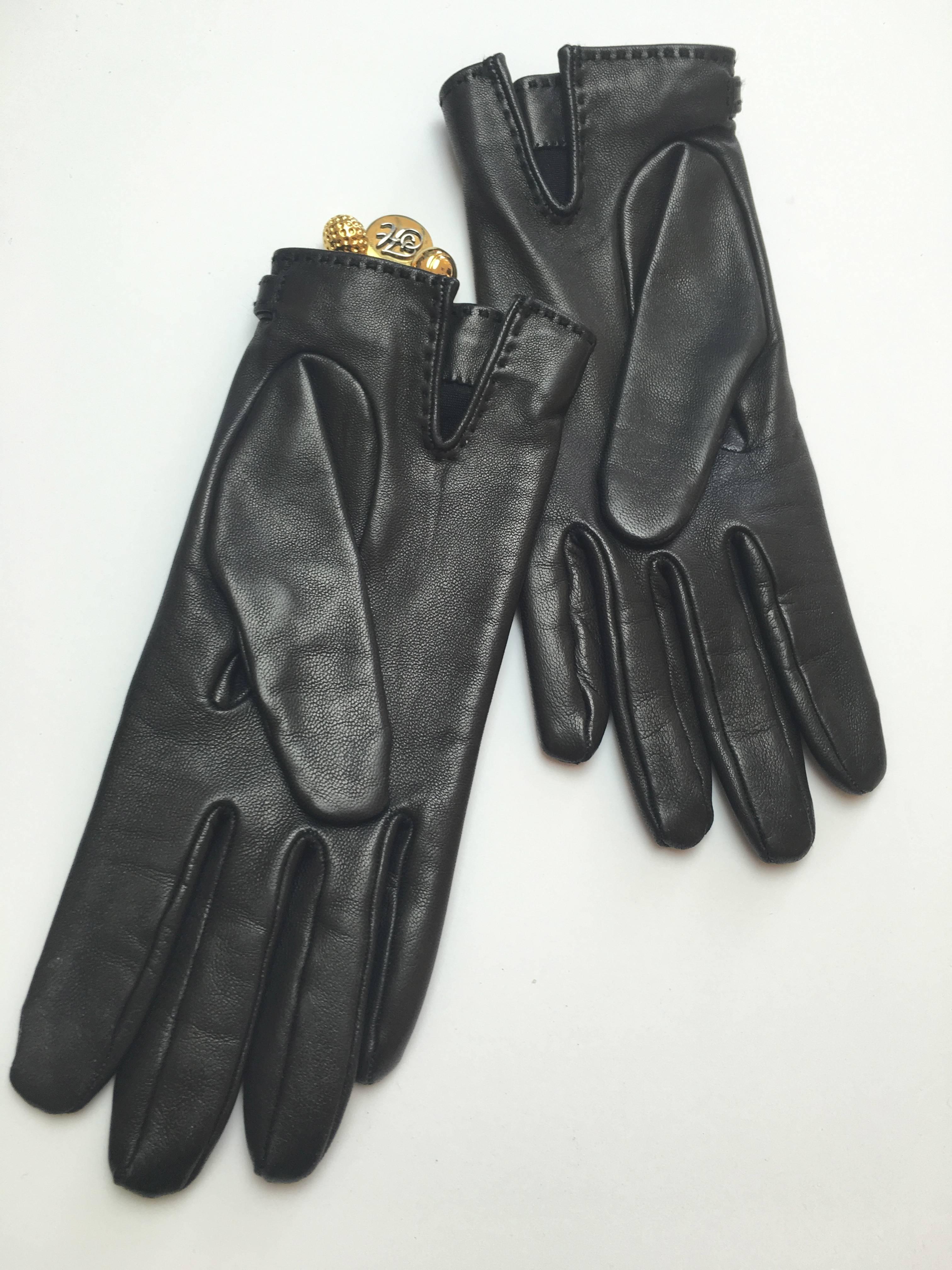 Rare Vintage Hermes Charm Gloves. 1