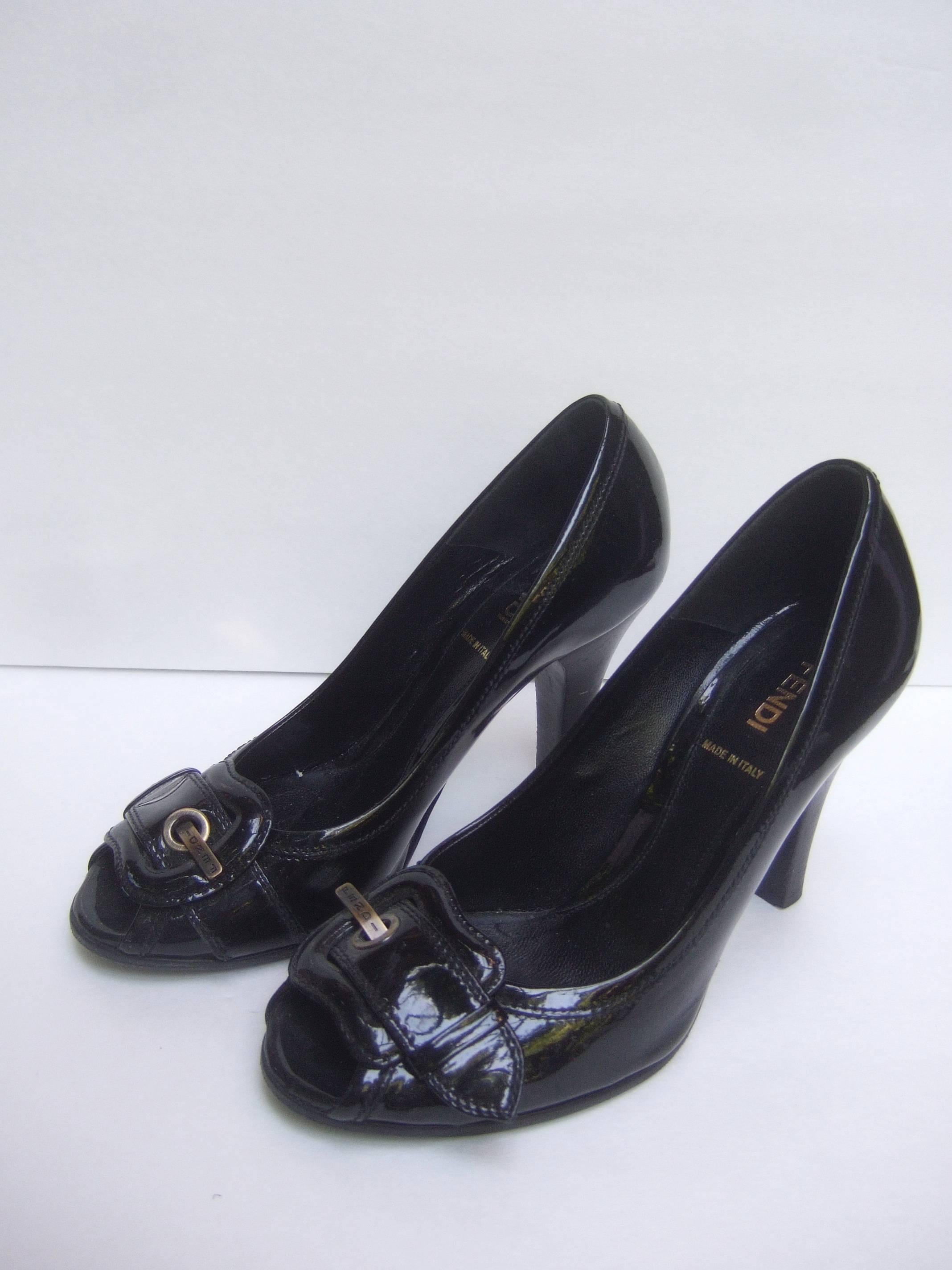 Fendi Italy Black Patent Leather Buckle Pumps 37.5 In Good Condition For Sale In University City, MO