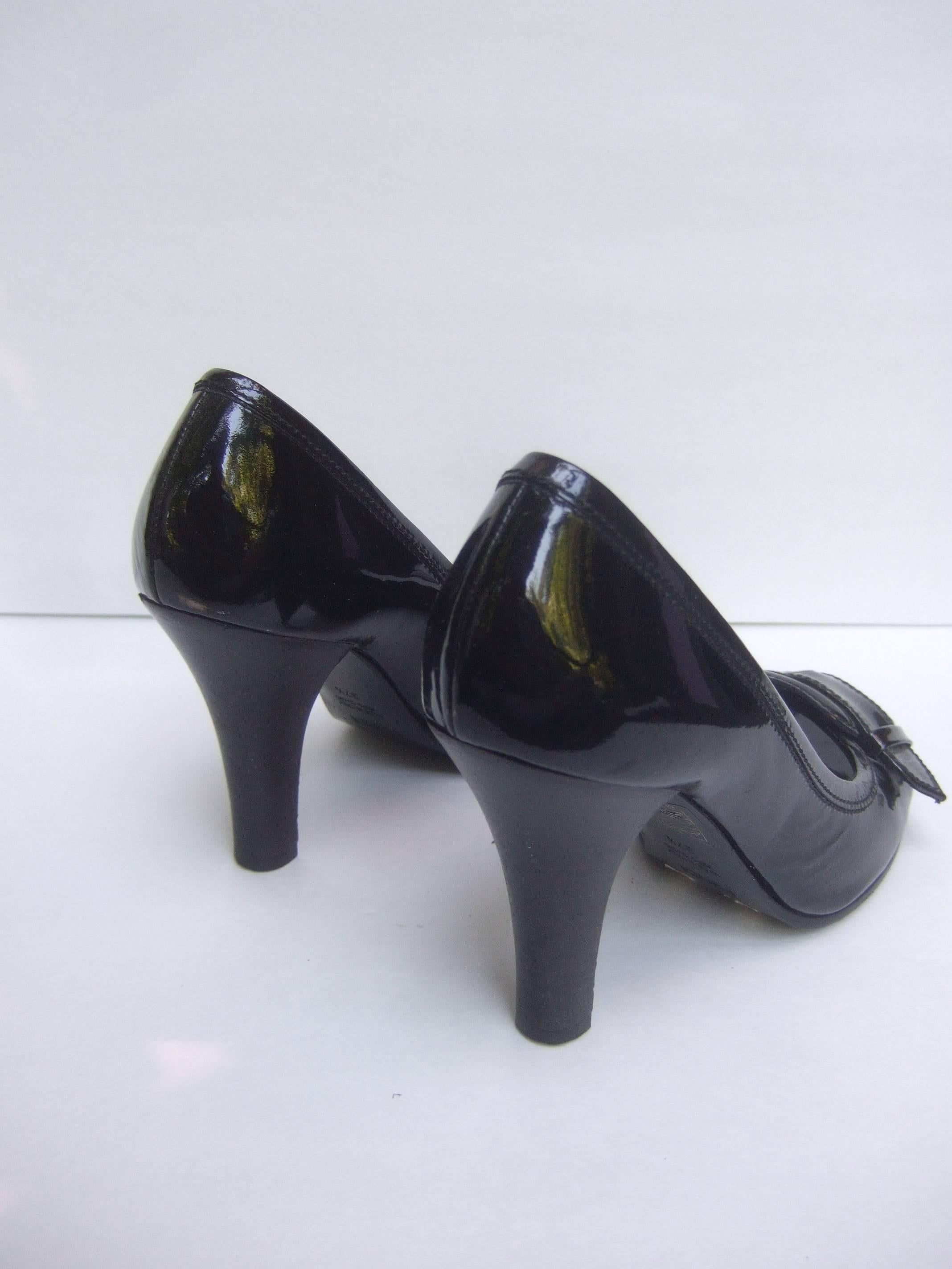 Fendi Italy Black Patent Leather Buckle Pumps 37.5 For Sale 2