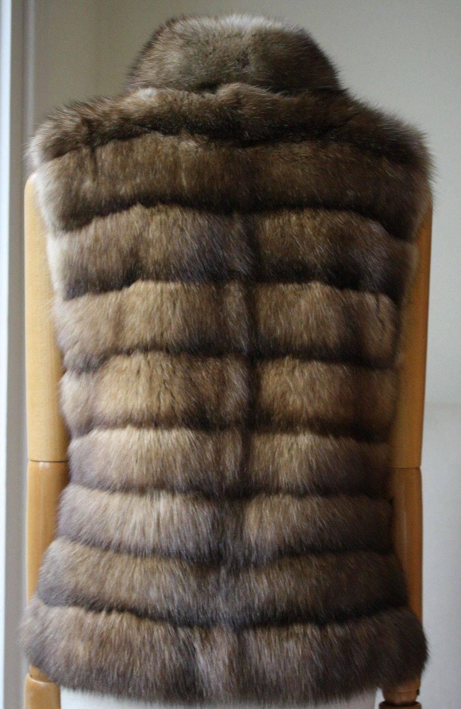 Dennis Basso Golden Sable Fur Vest In Excellent Condition In London, GB
