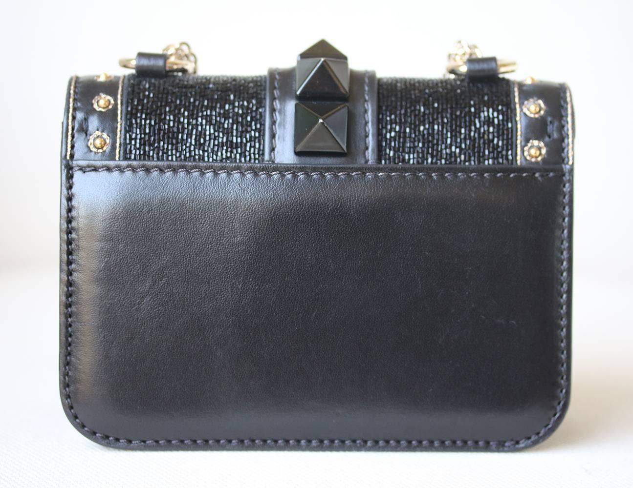 Valentino Rockstud Lock Mini Bead Embellished Leather Shoulder Bag In Excellent Condition In London, GB