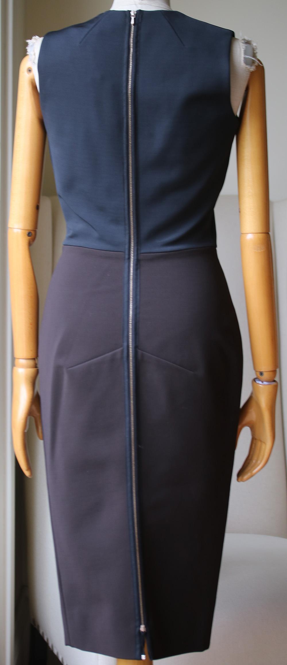 Victoria Beckham Paneled Stretch-Knit Dress In New Condition In London, GB