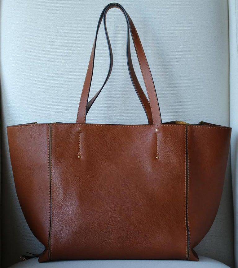 Chloé Milo Medium Suede Trimmed Leather Tote Bag at 1stdibs