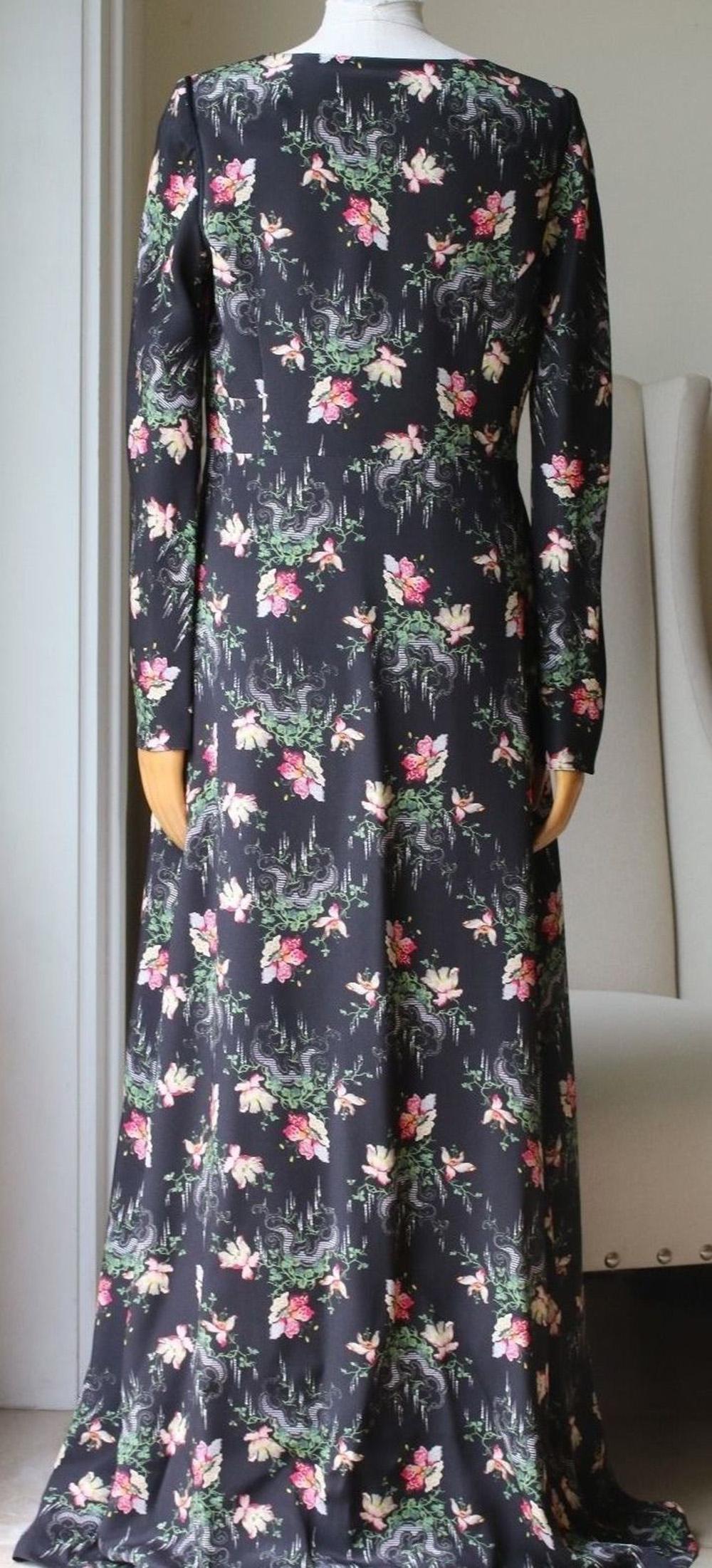 Women's Vilshenko Evie Printed Silk Crepe-De-Chine Gown  For Sale