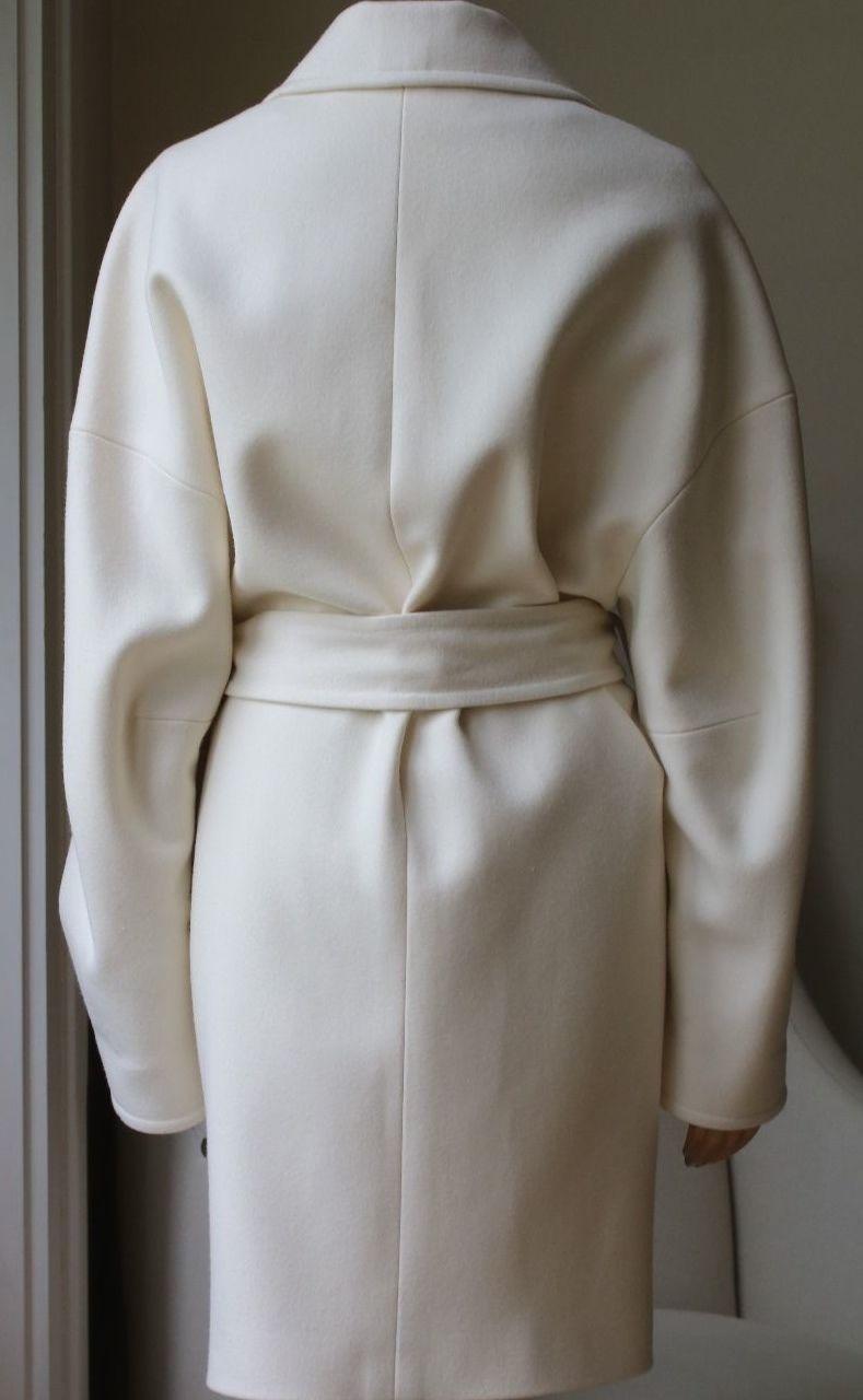 Women's Balmain Winter White Wool Coat 