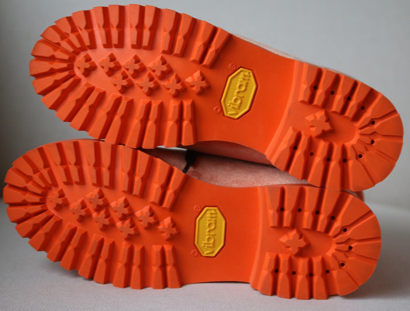 Off-White + Timberland Logo Embossed Velvet Ankle Boots In Excellent Condition In London, GB