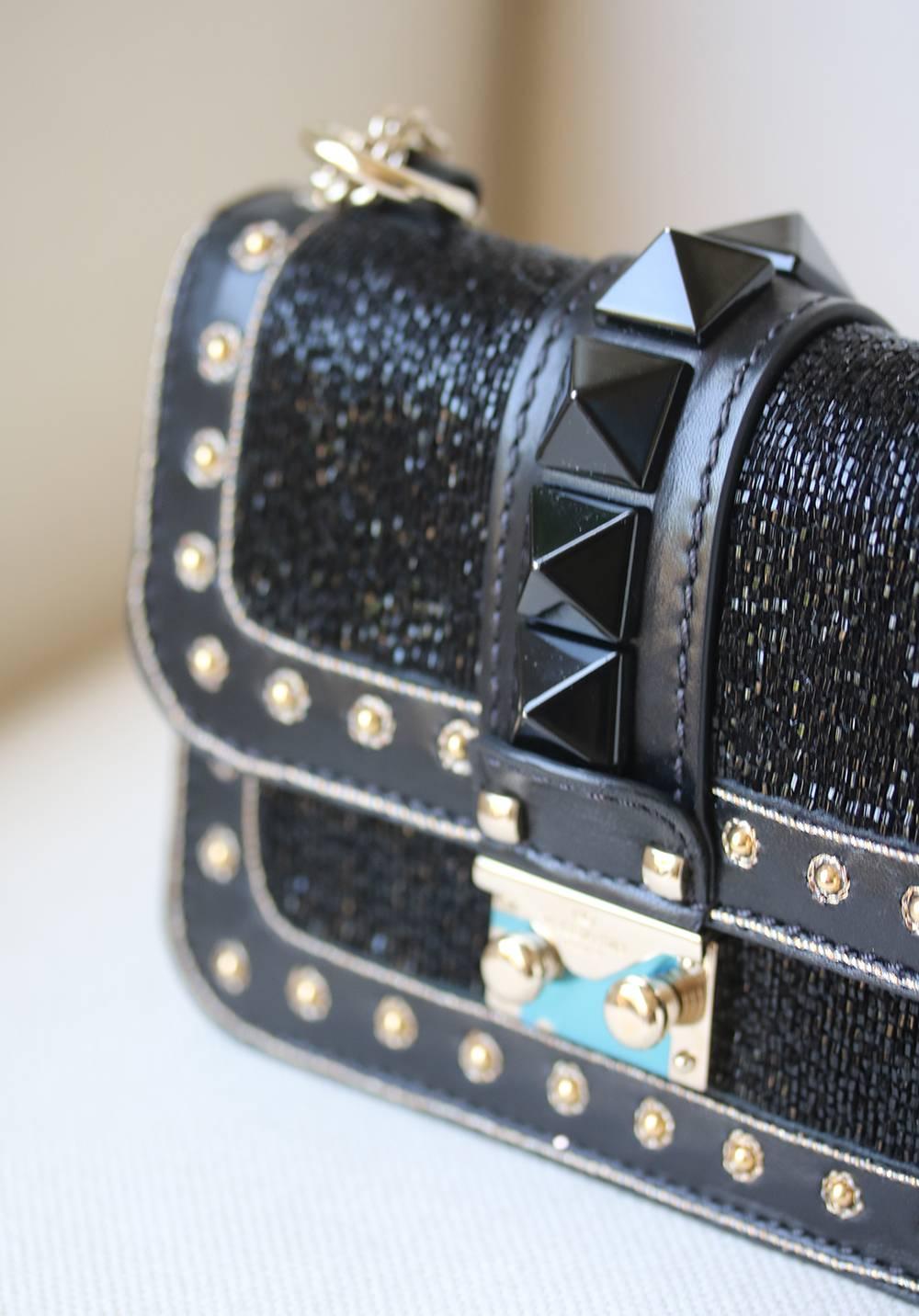 Valentino Rockstud Lock Mini Bead Embellished Leather Shoulder Bag In Excellent Condition In London, GB
