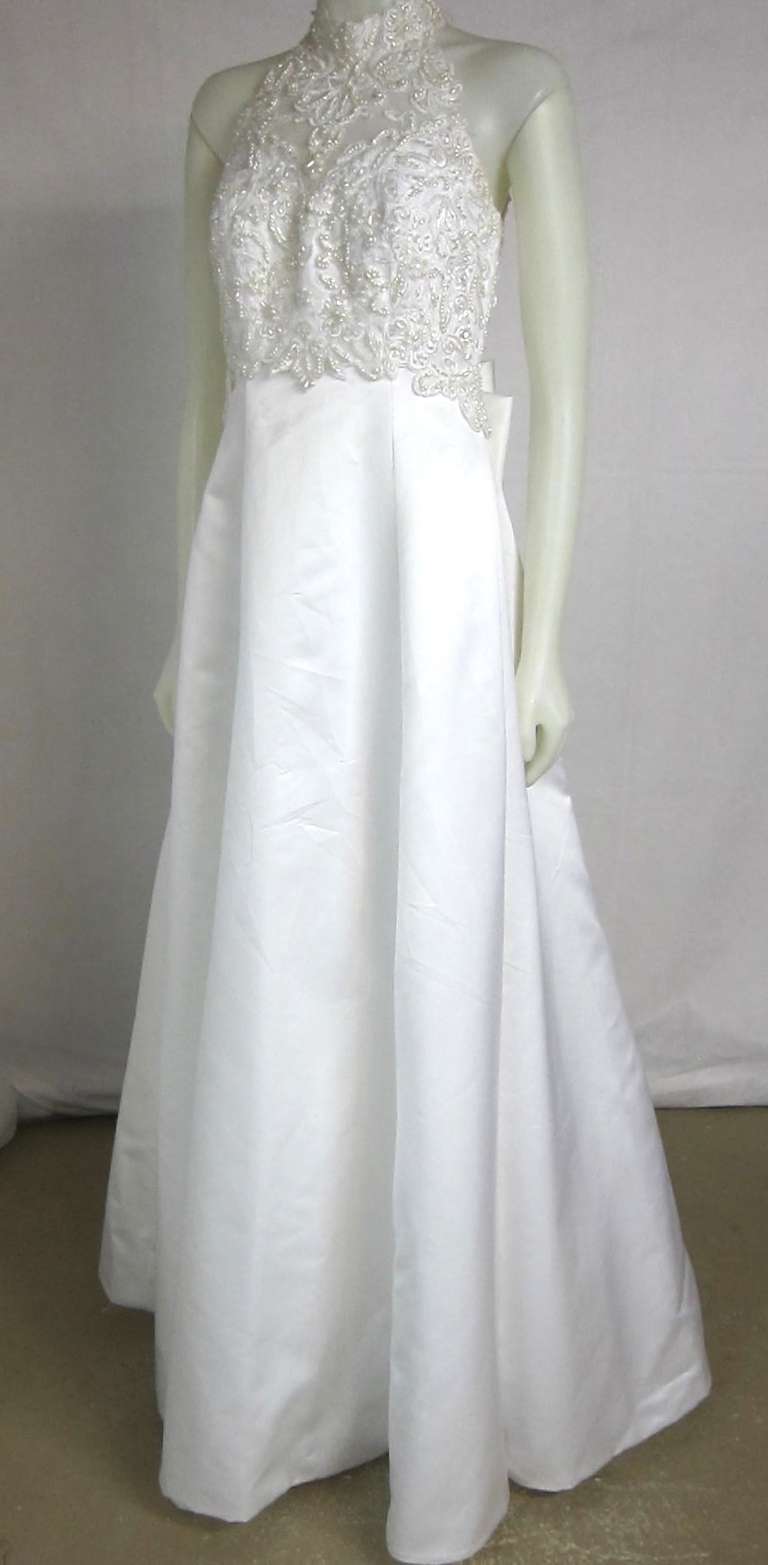 Women's 1990 Faux Pearl Beaded Sweetheart Illusion White Satin Wedding Dress For Sale