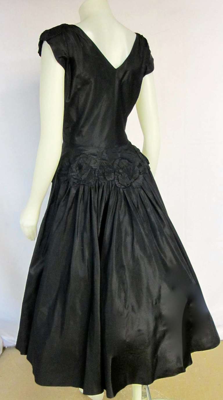 1950s Gorgeous Silk Taffeta w Hand Made Flowers (rare) Black Party Dress For Sale 1