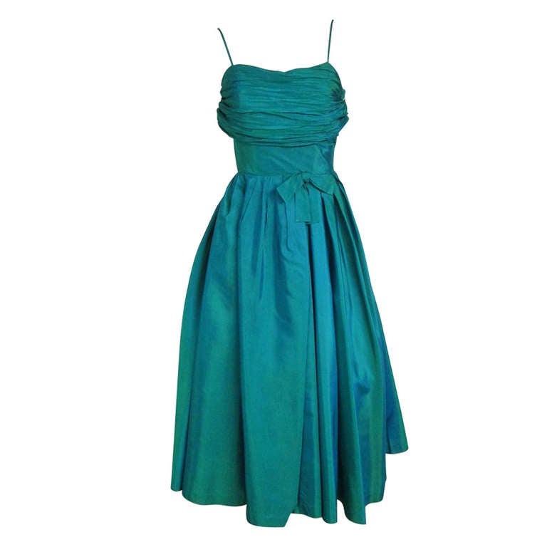1950s  Shimmering Jewel Tone  Taffeta  Ruched Bust Party Cocktail Dress For Sale