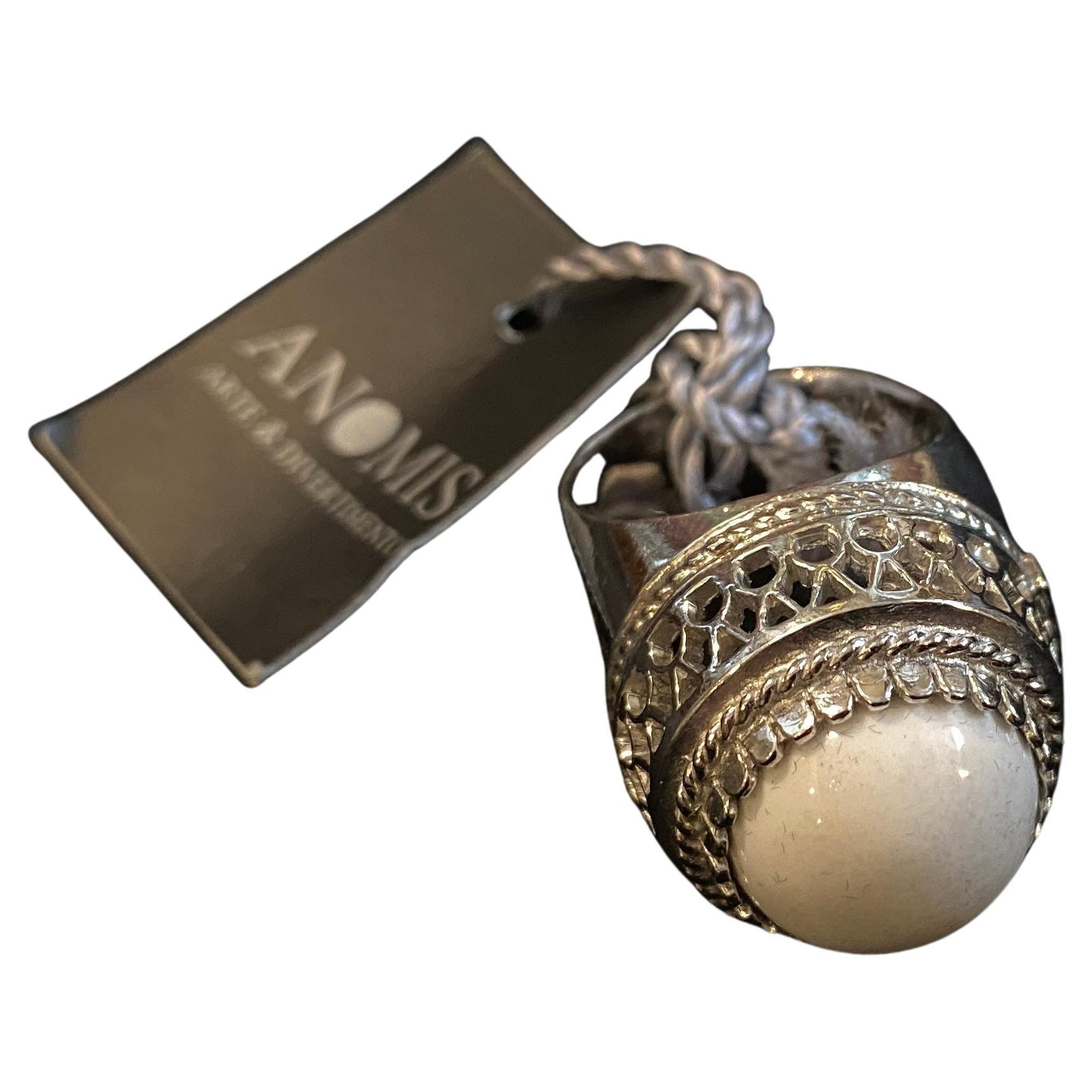 Rétro années 1990 A Silver Silver et  Bague cocktail italienne en agate cabochon blanche par Anomis en vente