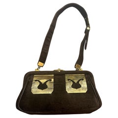 Incredibile borsa da sera italiana in velluto marrone e hardware in ottone degli anni '80