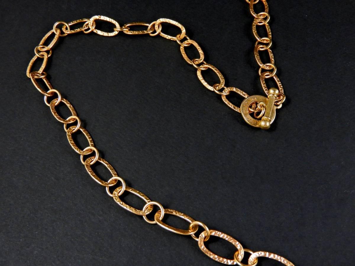 bronze Chain and pendant with an engraved Murano glass by Patrizia Daliana 1