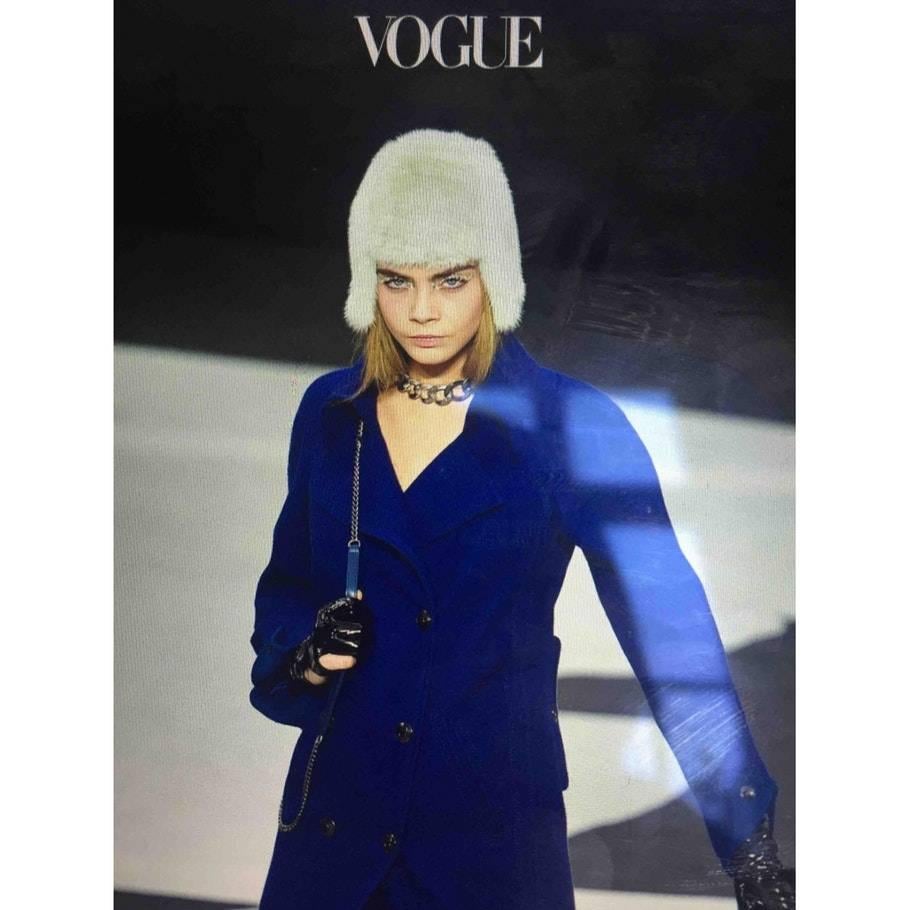 RARE The Anna Wintour Chanel's Hat Chapka Fox Fur One Size Rétail price 3450 € 1