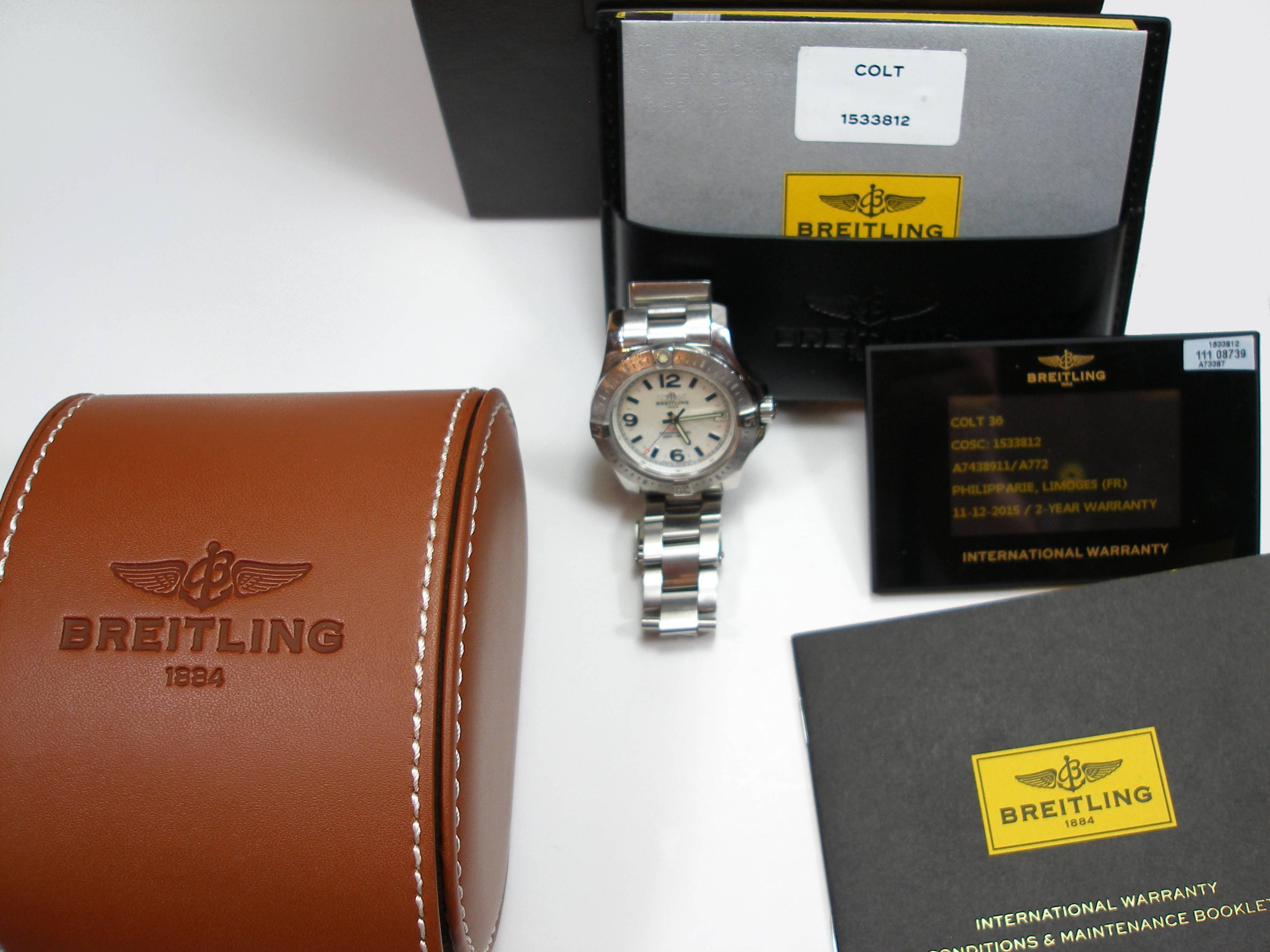 Nice and classique Breitling Colt 36
Order 11/12/2015 in Philipparie Joaillier in Limoges city 
Good condition 
Please note : some normal wear marks on the metal bracelet and case.
Please look at the pictures 
the warranty just ended at