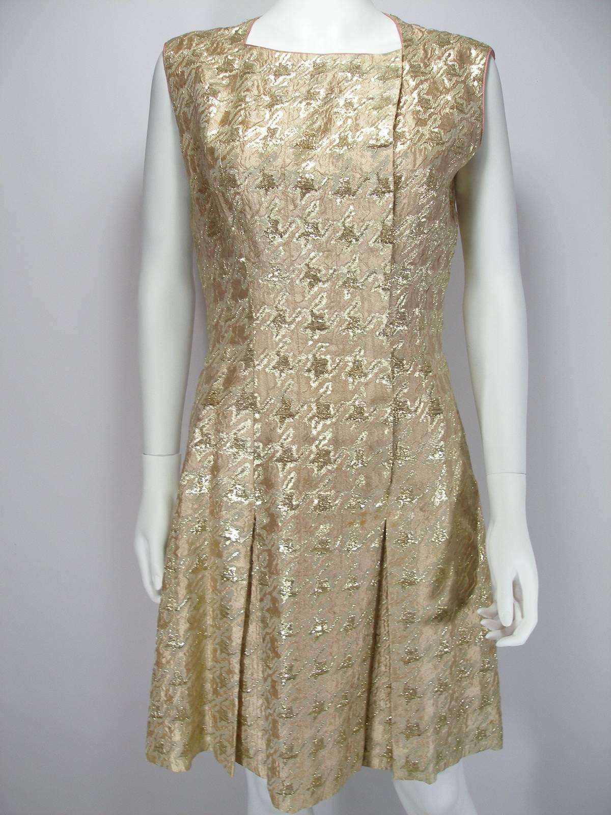 Circa 1960/170's Chanel Dress Suit Haute Couture Silk damask Size FR38 / US8 3