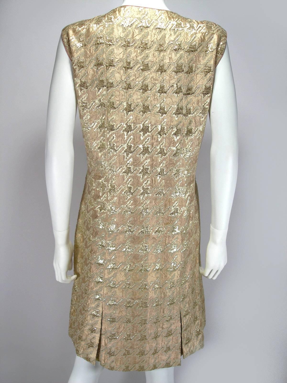 Circa 1960/170's Chanel Dress Suit Haute Couture Silk damask Size FR38 / US8 2