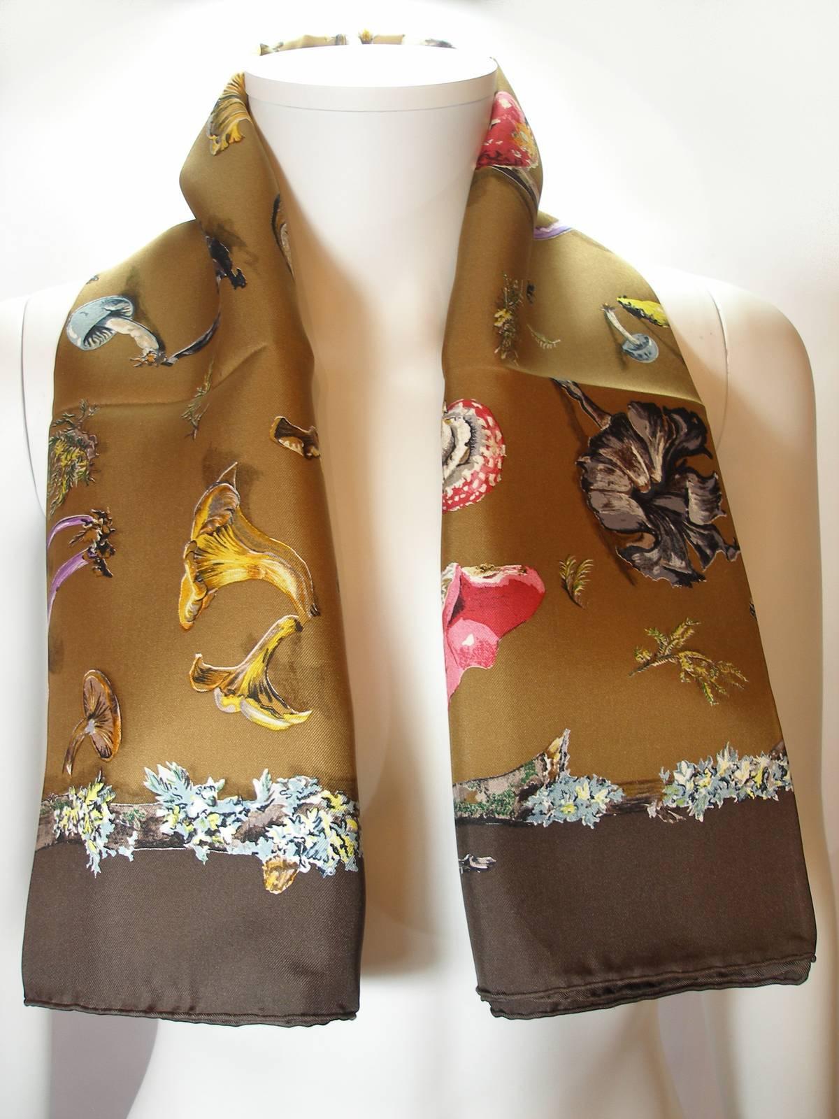 Collector Hermès Vintage Scarf Les Champignons Gavarni & Perriere Twill silk  3
