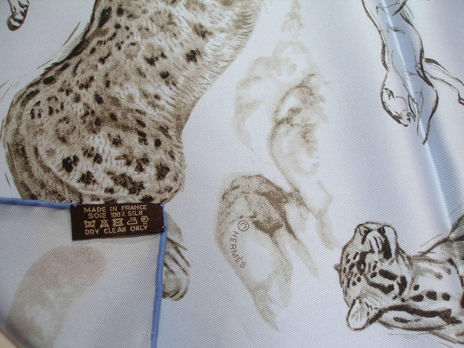 Hermès Scarf Dans l'atelier de Robert Dallet Silk twill 90 cm / Brand New In New Condition In VERGT, FR