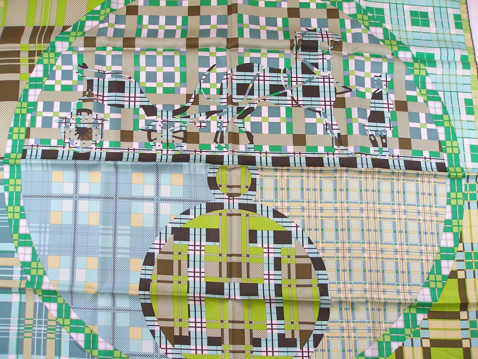 Hermès Ex Libris à Carreaux Scarf Silk Twill 90 cm Edition 2014  / Brand New In New Condition For Sale In VERGT, FR