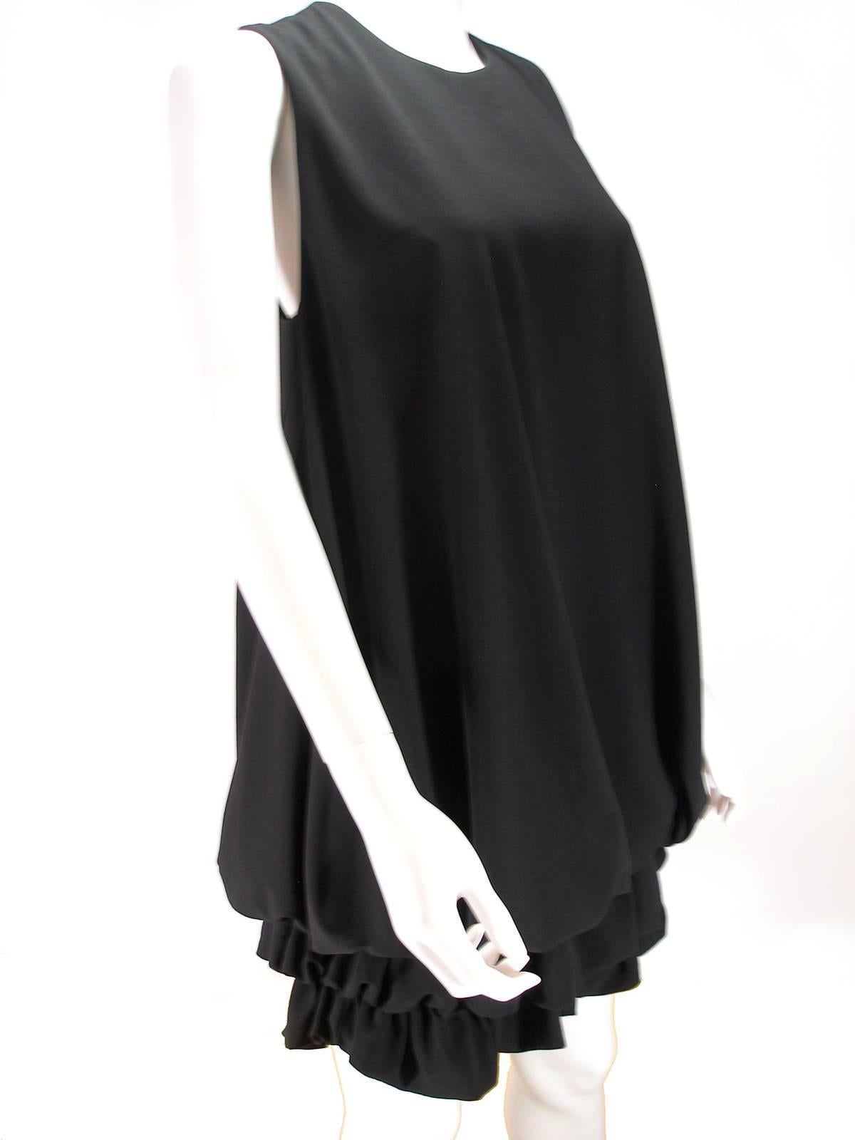 Givenchy Black Polyester Mini Dress 38 French Size / Excellente Condition In Excellent Condition For Sale In VERGT, FR