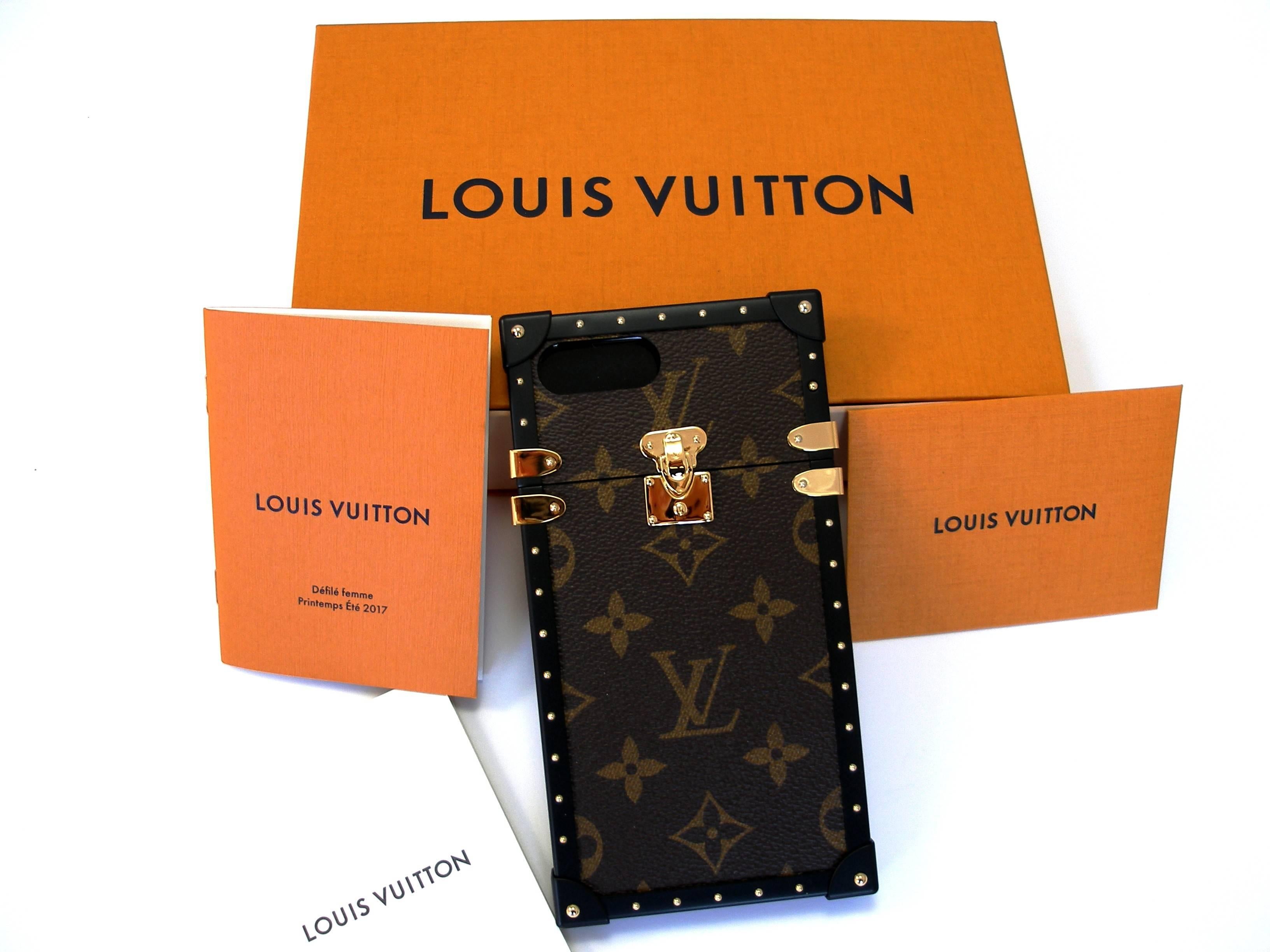 Black Louis Vuitton Eye-Trunk pour I Phone 7+ Petite Malle BNIB /  original receipt