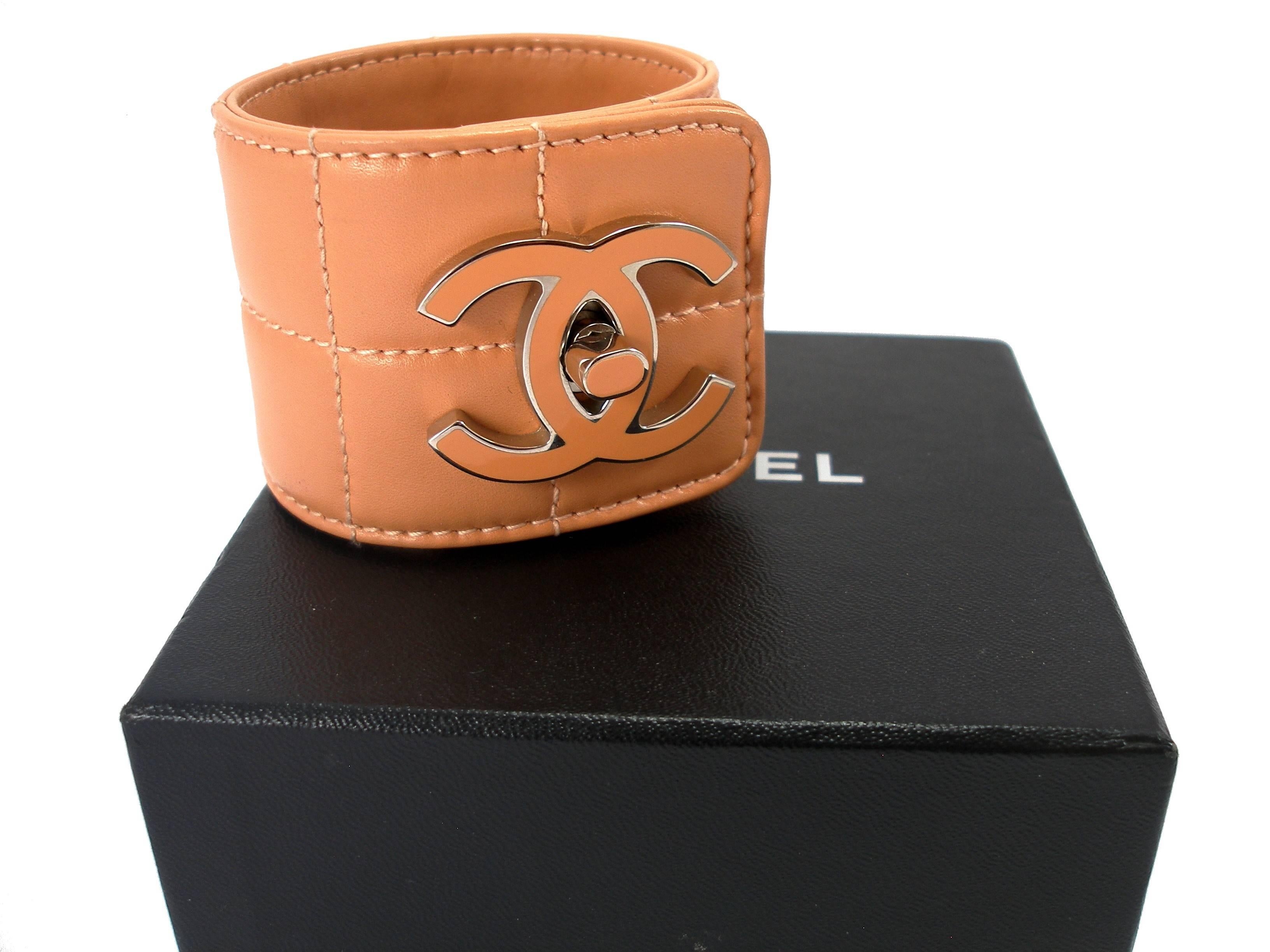 RARE vintage Chanel leather & CC enamel cuff  2
