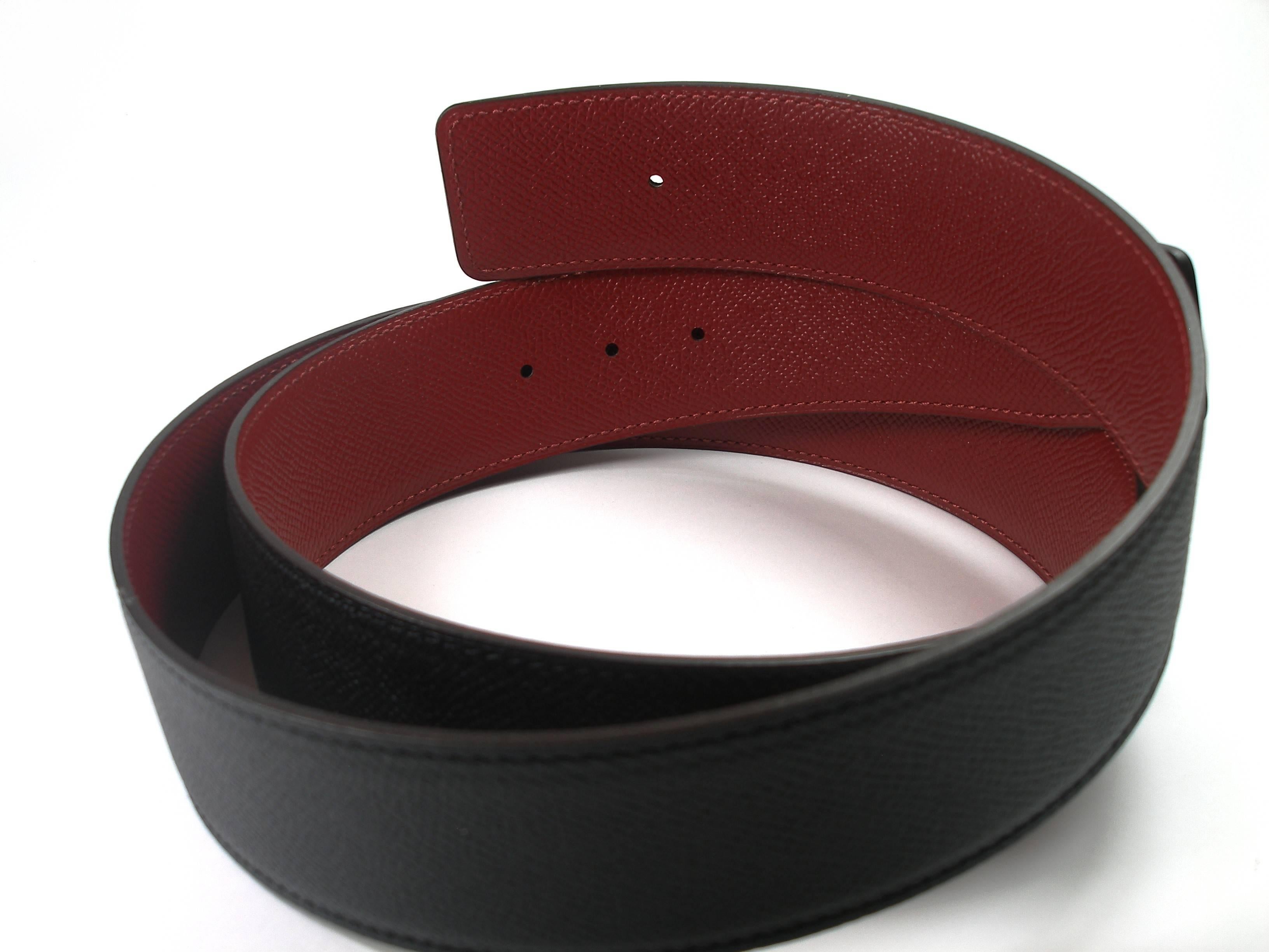 Hermès Leather belt strap for H buckle in 42 mm
ONLY STRAP 
Color : black reversible rouge grenat 
Epsom leather
Stamp Hermès Paris Made in France / 100 cm 
Its comes with Hermès shopping bag . 
Sorry no box 