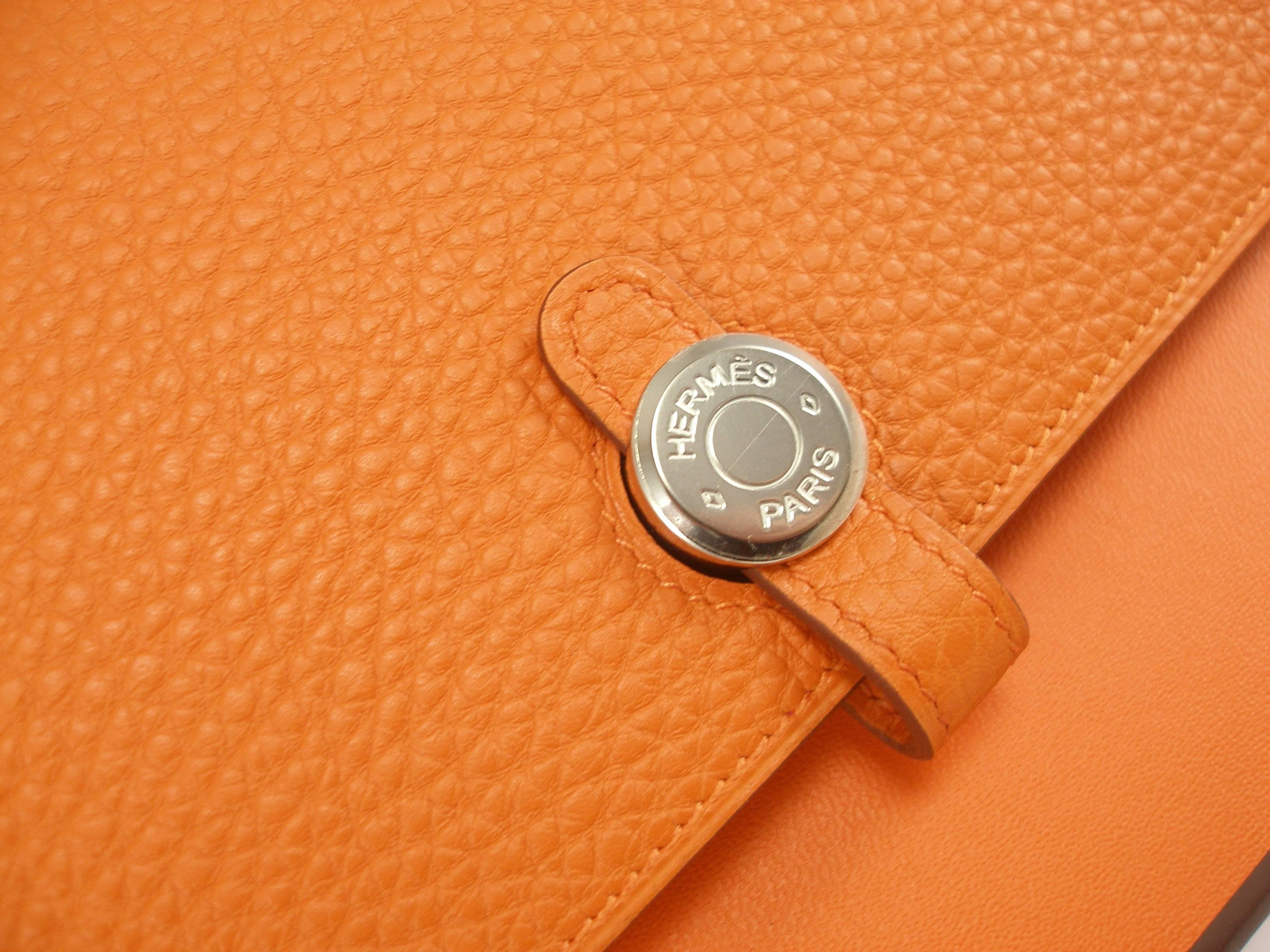 Women's Wallet Dogon duoTogo Leather Orange Color Palladium HW / BRAND NEW 