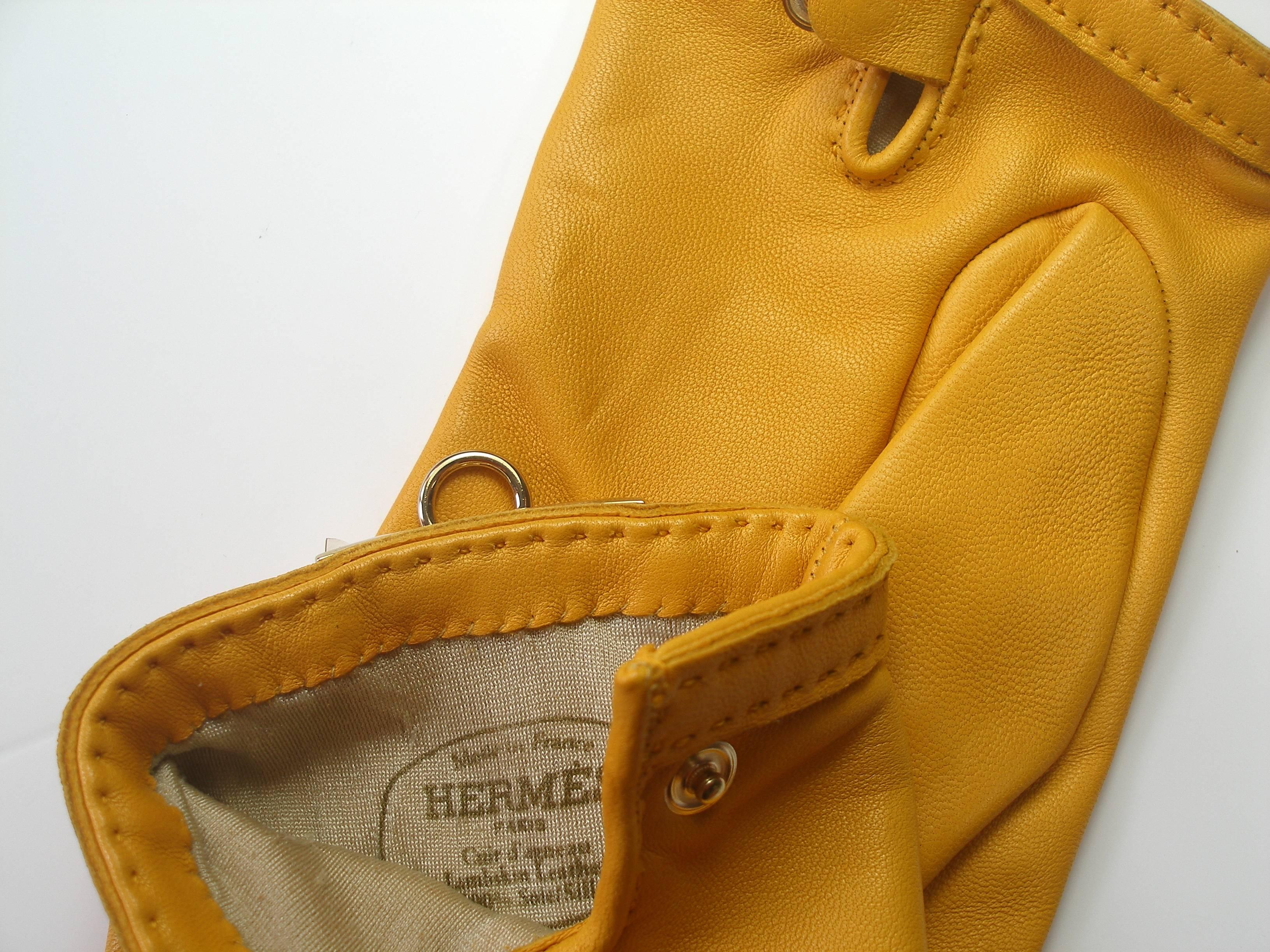  Hermes Médor Lambskin palladium Hadware Yellow Leather Gloves / BRAND NEW 1